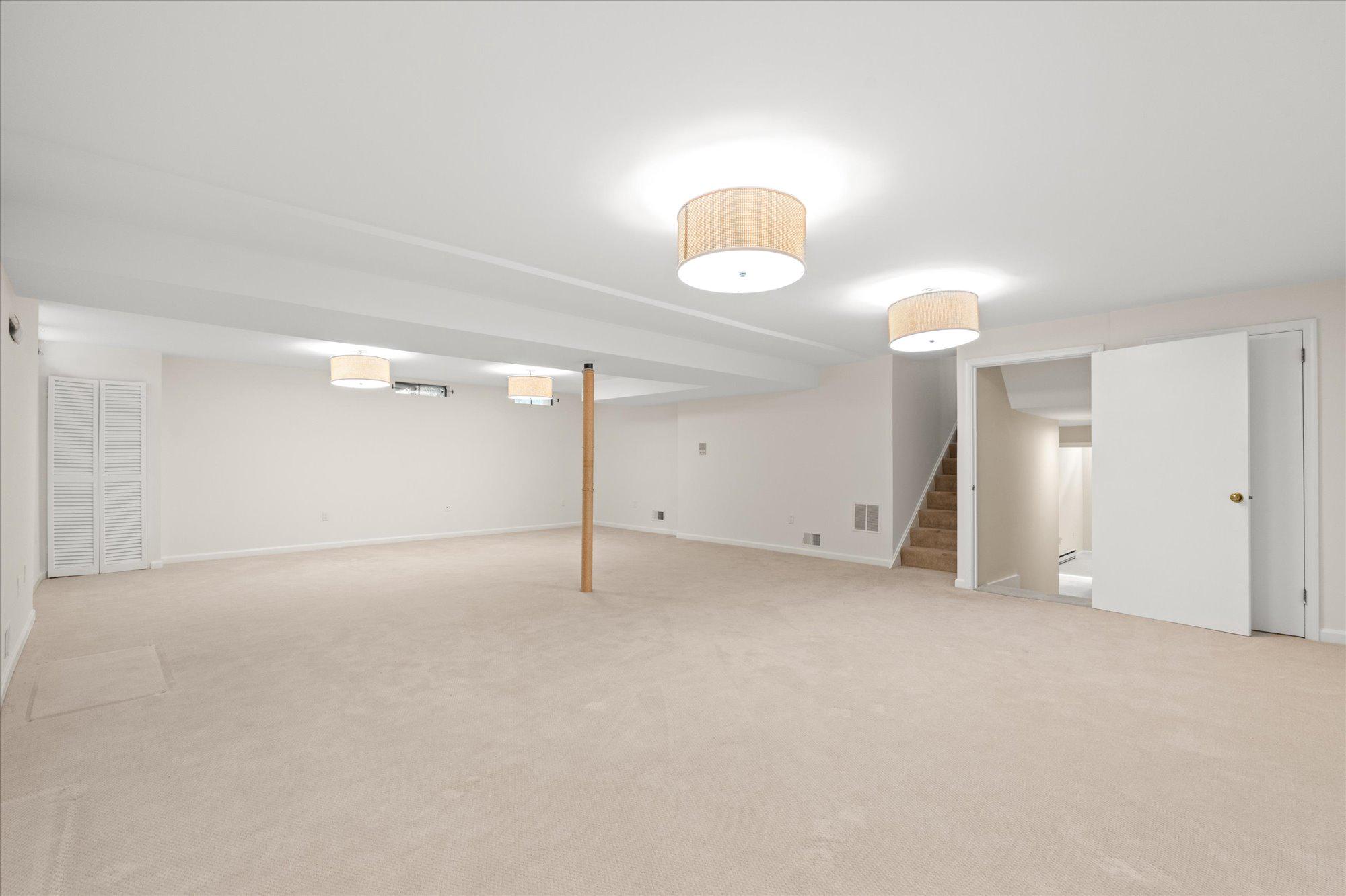  6212 Nethercombe Court, Mclean, VA, 22101 - 物件實景