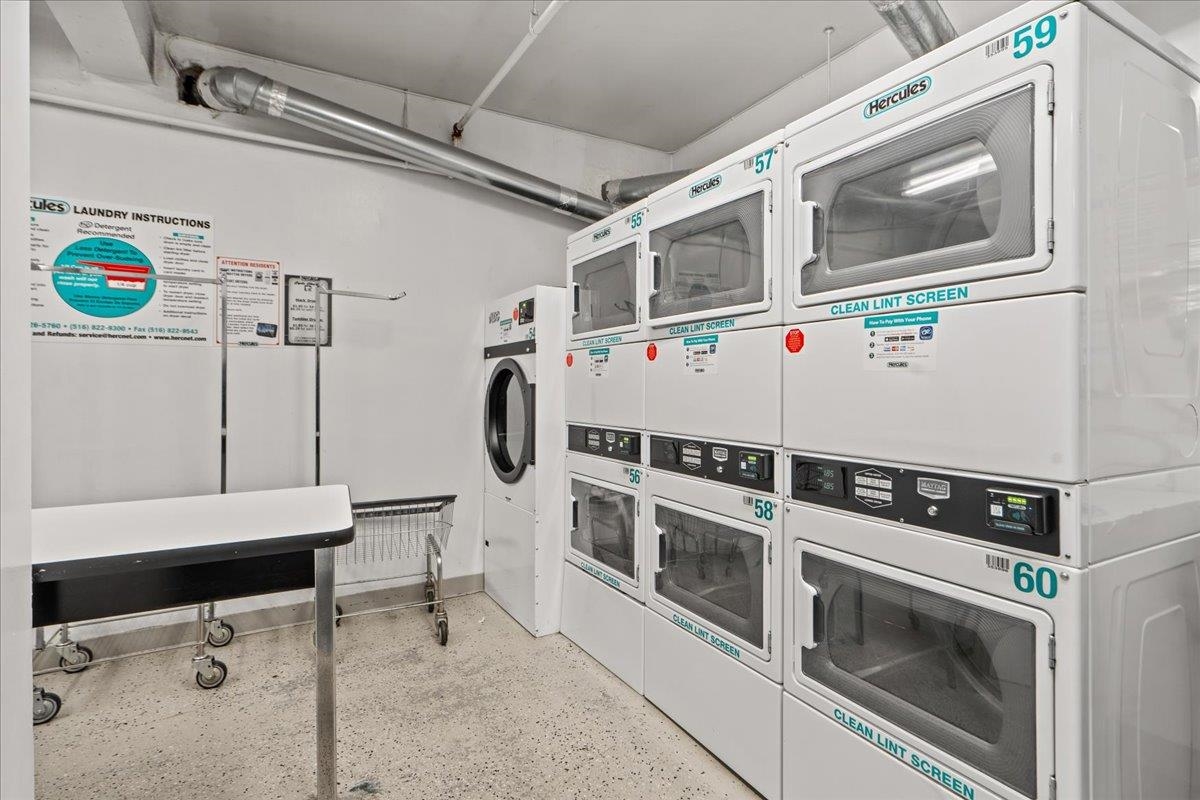 Jersey City, New Jersey, 07302, United States, 1 Bedroom Bedrooms, ,2 BathroomsBathrooms,Residential,For Sale,1949744