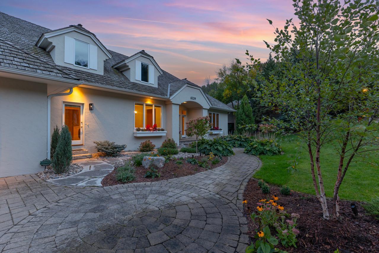 Eden Prairie, Minnesota, 55344, United States, 5 Bedrooms Bedrooms, ,3 BathroomsBathrooms,Residential,For Sale,1940056