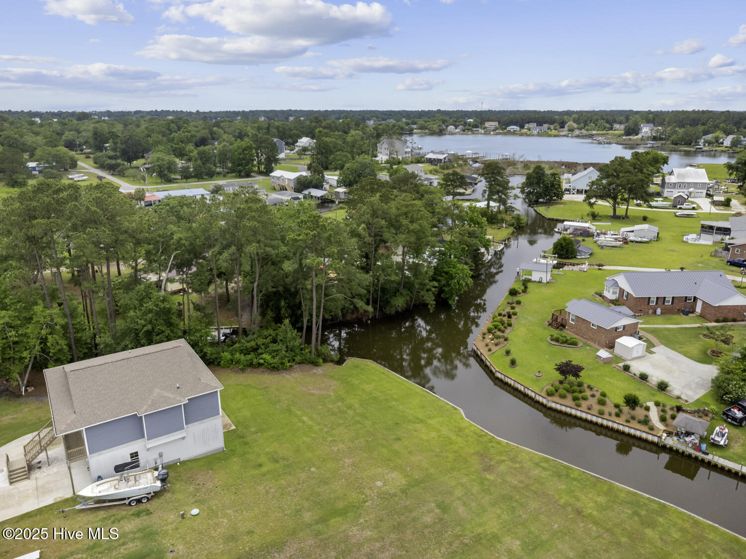 Sneads Ferry, North Carolina, 28460, United States, 3 Bedrooms Bedrooms, ,2 BathroomsBathrooms,Residential,For Sale,1865143
