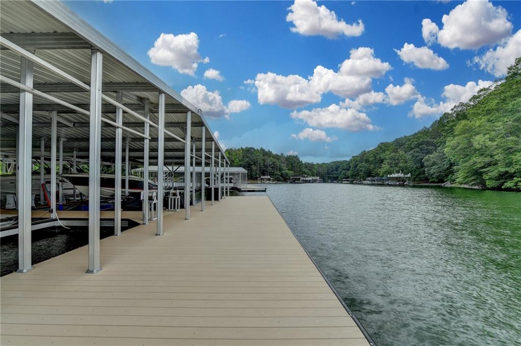 Gainesville, Georgia, 30506, United States, 5 Bedrooms Bedrooms, ,6 BathroomsBathrooms,Residential,For Sale,1978029