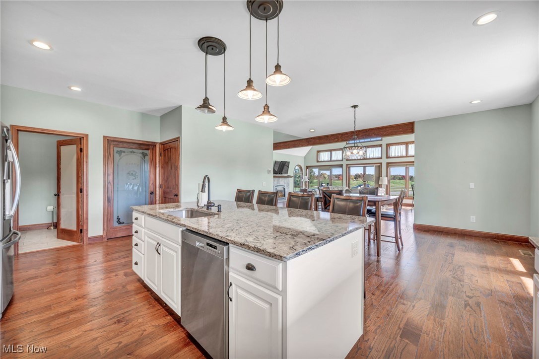Lagrange, Ohio, 44050, United States, 3 Bedrooms Bedrooms, ,4 BathroomsBathrooms,Residential,For Sale,1795414