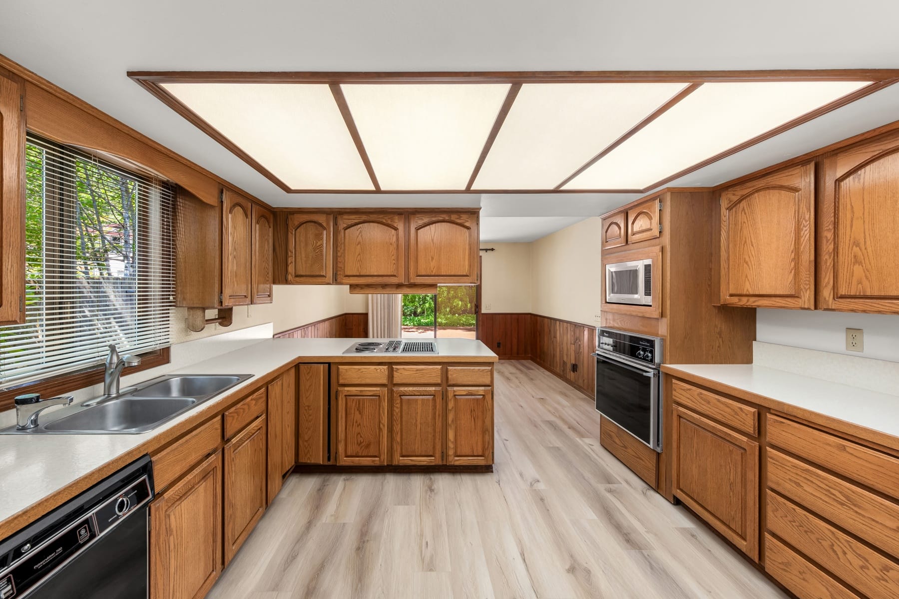  20015 NW PAULINA DR Portland, OR 97210 - 物件實景