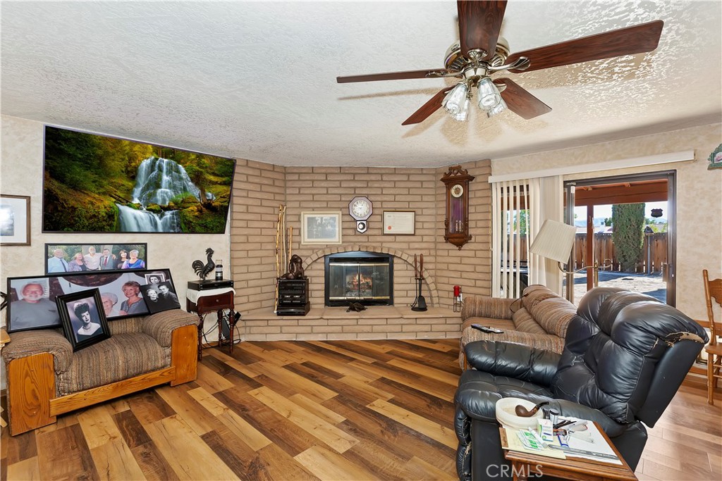 Apple Valley, California, 92308, United States, 3 Bedrooms Bedrooms, ,2 BathroomsBathrooms,Residential,For Sale,1864645