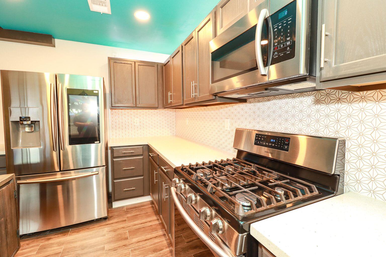 Palm Springs, California, 92262, United States, 4 Bedrooms Bedrooms, ,2 BathroomsBathrooms,Residential,For Sale,1932666