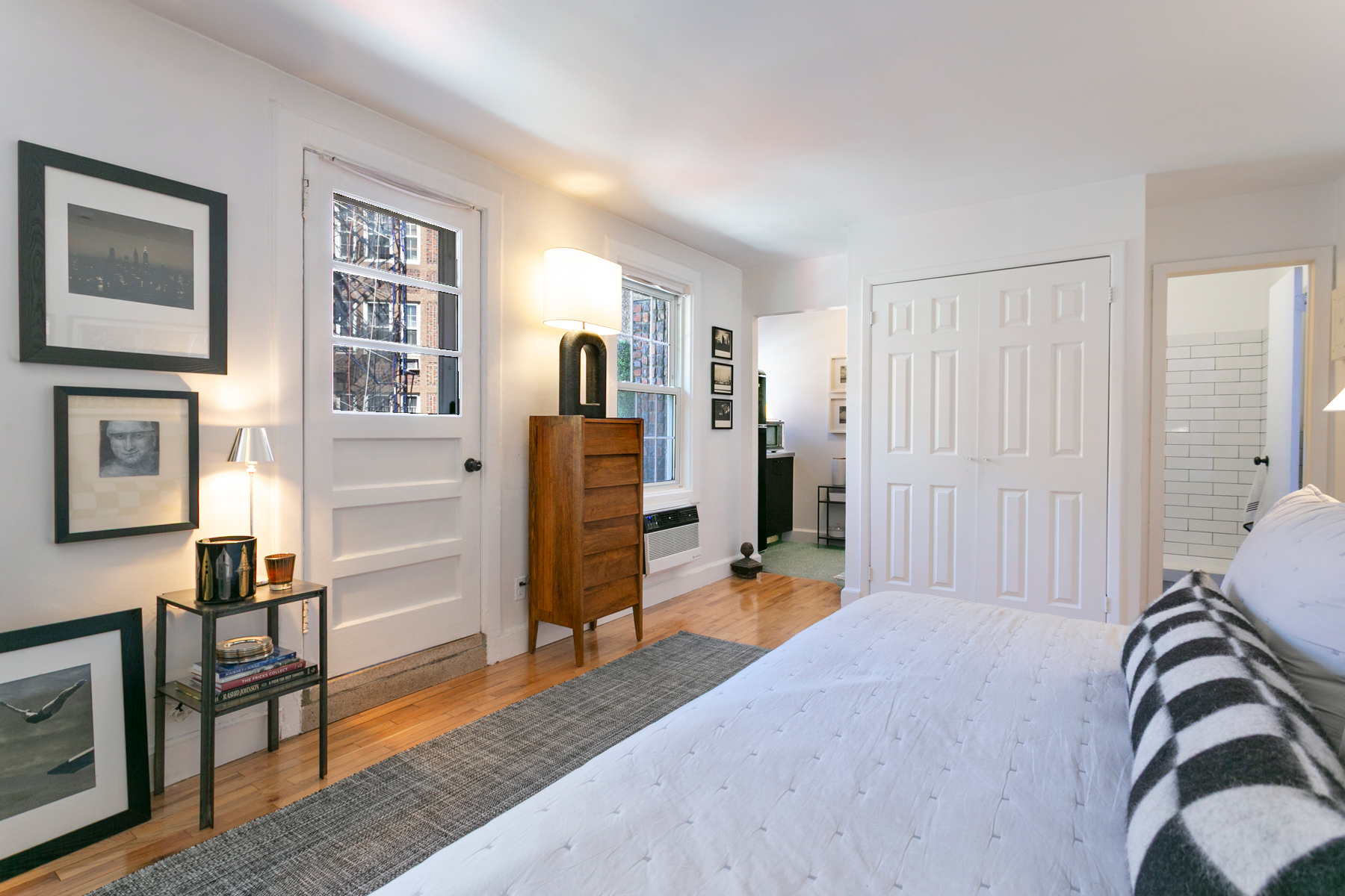  ?EXCEPTIONAL RENOVATED STUDIO WITH TERRACE IN FOREST HIILLS GARDENS? - 物件實景