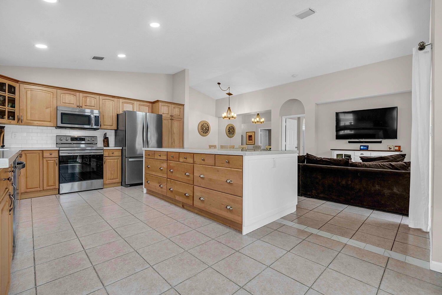 Boca Raton, Florida, 33433, United States, 3 Bedrooms Bedrooms, ,2 BathroomsBathrooms,Residential,For Sale,2048955