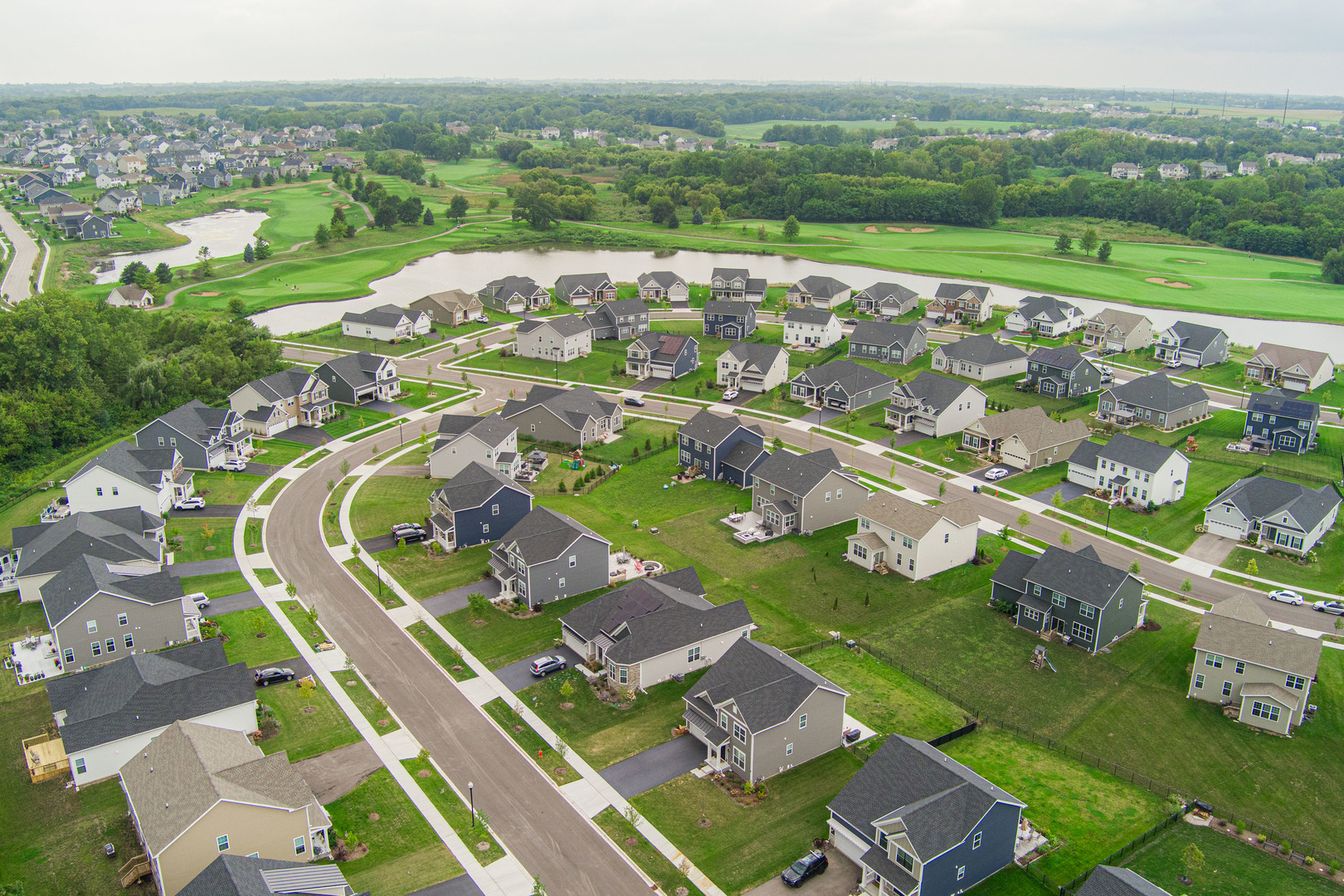 Elgin, Illinois, 60124, United States, 4 Bedrooms Bedrooms, ,3 BathroomsBathrooms,Residential,For Sale,1941075