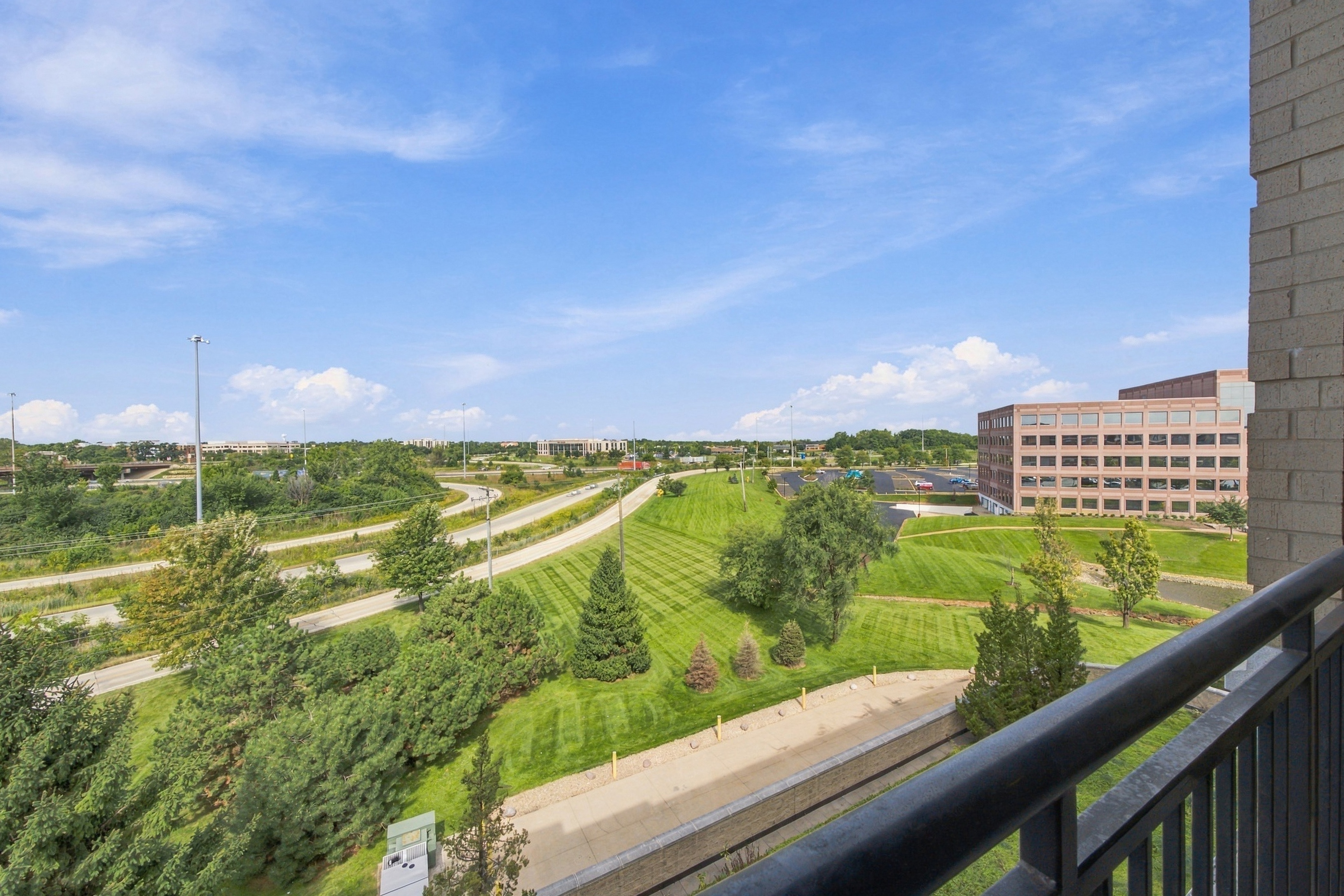 Penthouse-Level Residence in the Heart of Burr Ridge - 物件實景