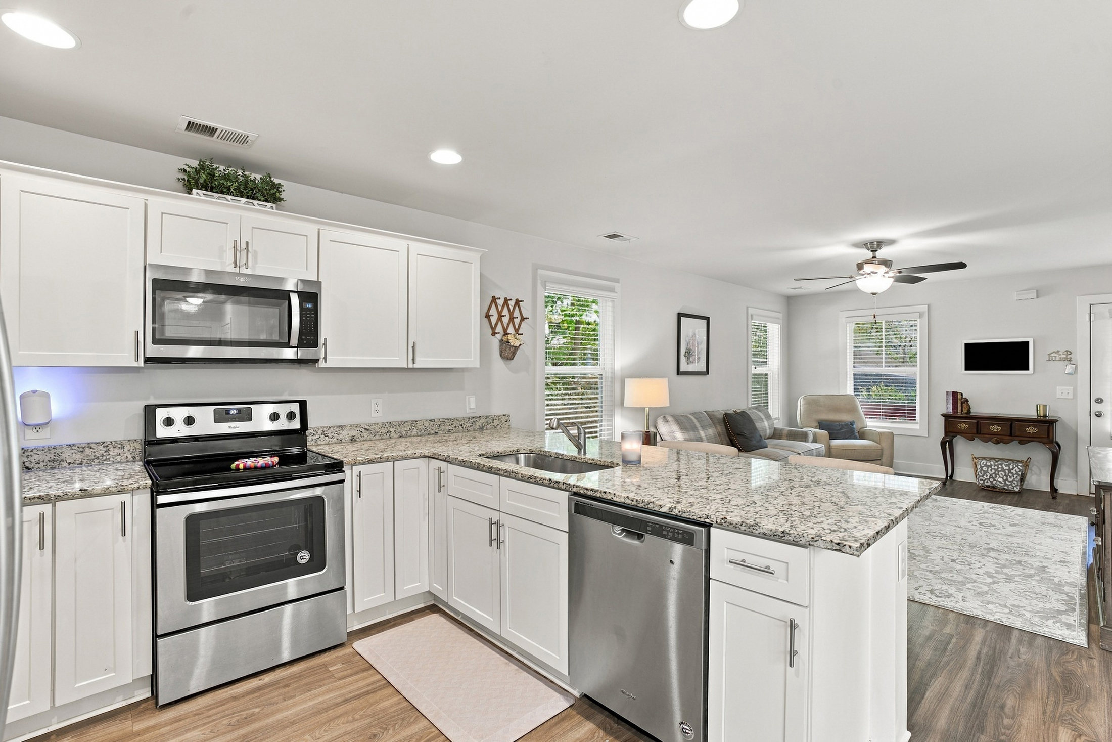  Welcome to this Charming Home in Desirable Forsyth County - 物件實景
