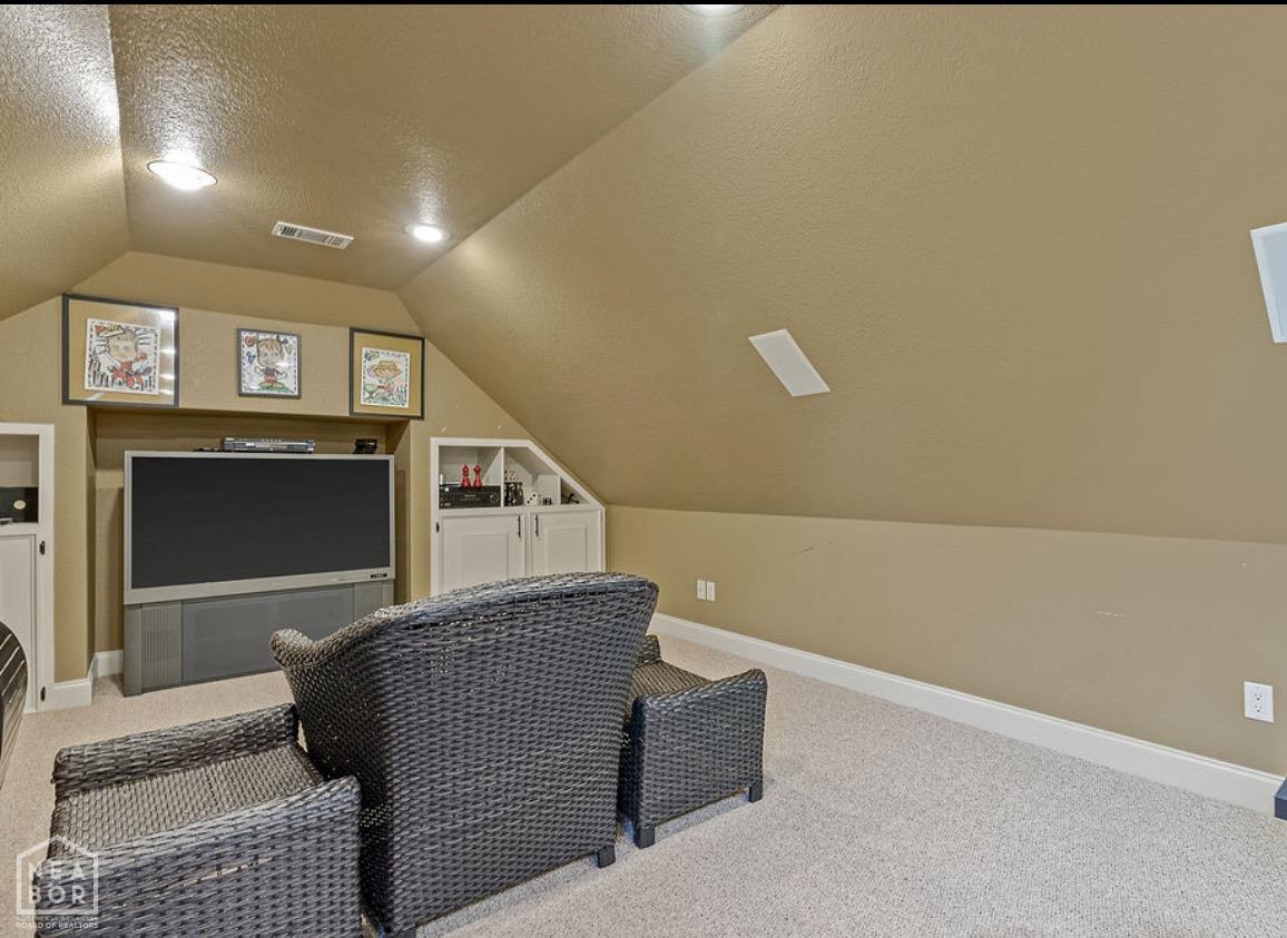 Jonesboro, Arkansas, 72404, United States, 5 Bedrooms Bedrooms, ,5 BathroomsBathrooms,Residential,For Sale,1981744