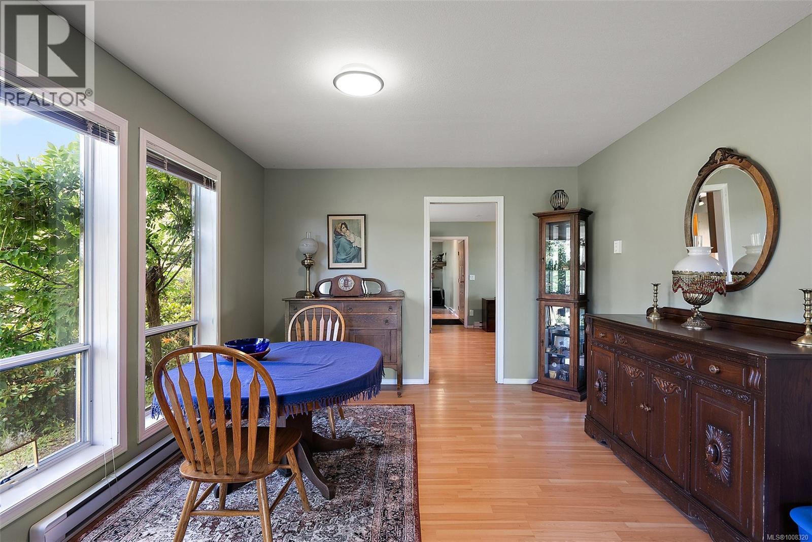 NORTH SAANICH, British Columbia, V8L 5L6, CA, 5 Bedrooms Bedrooms, ,5 BathroomsBathrooms,Residential,For Sale,1903905