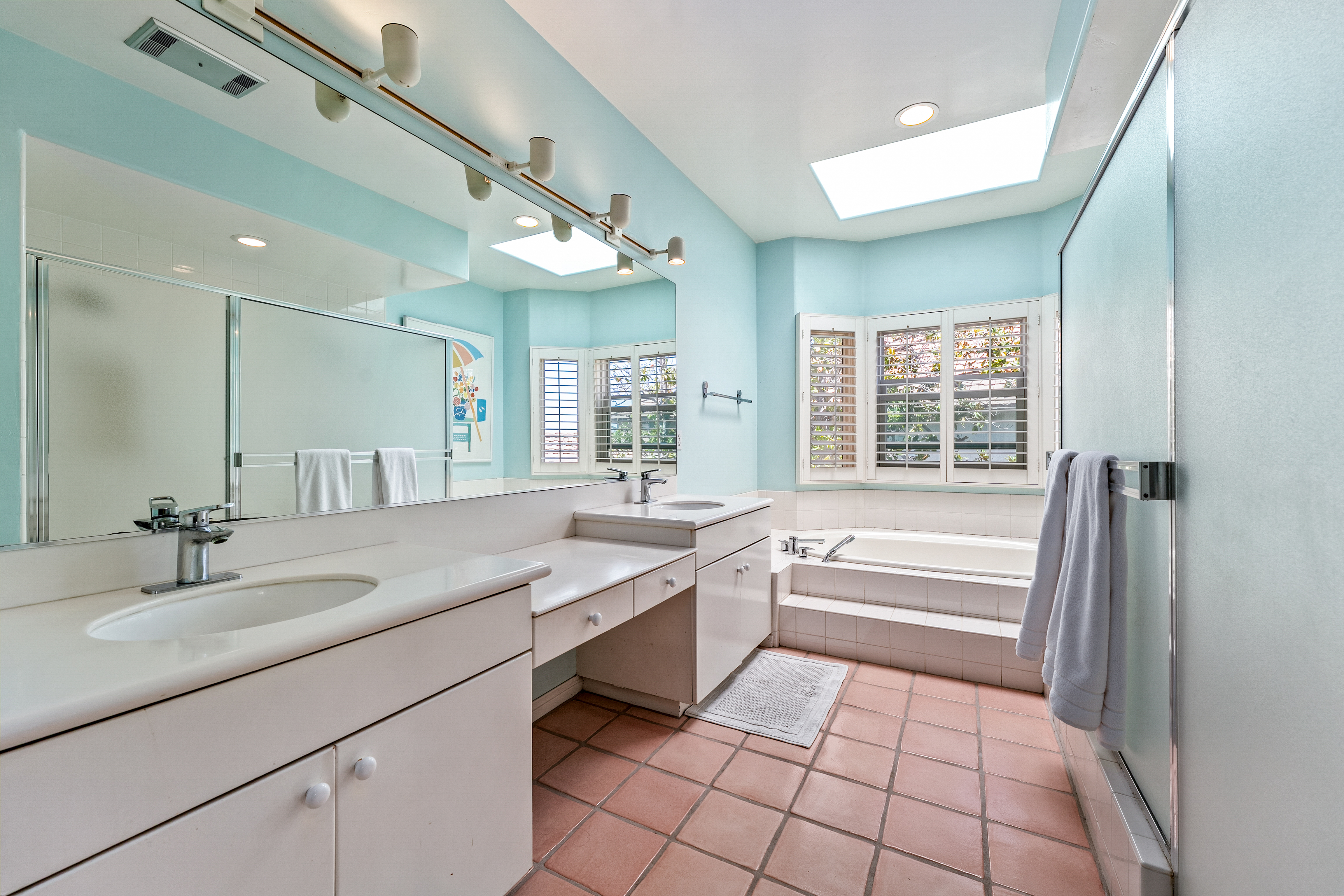 25442 Rapid Falls Road, Laguna Hills, CA 92653 - 物件實景