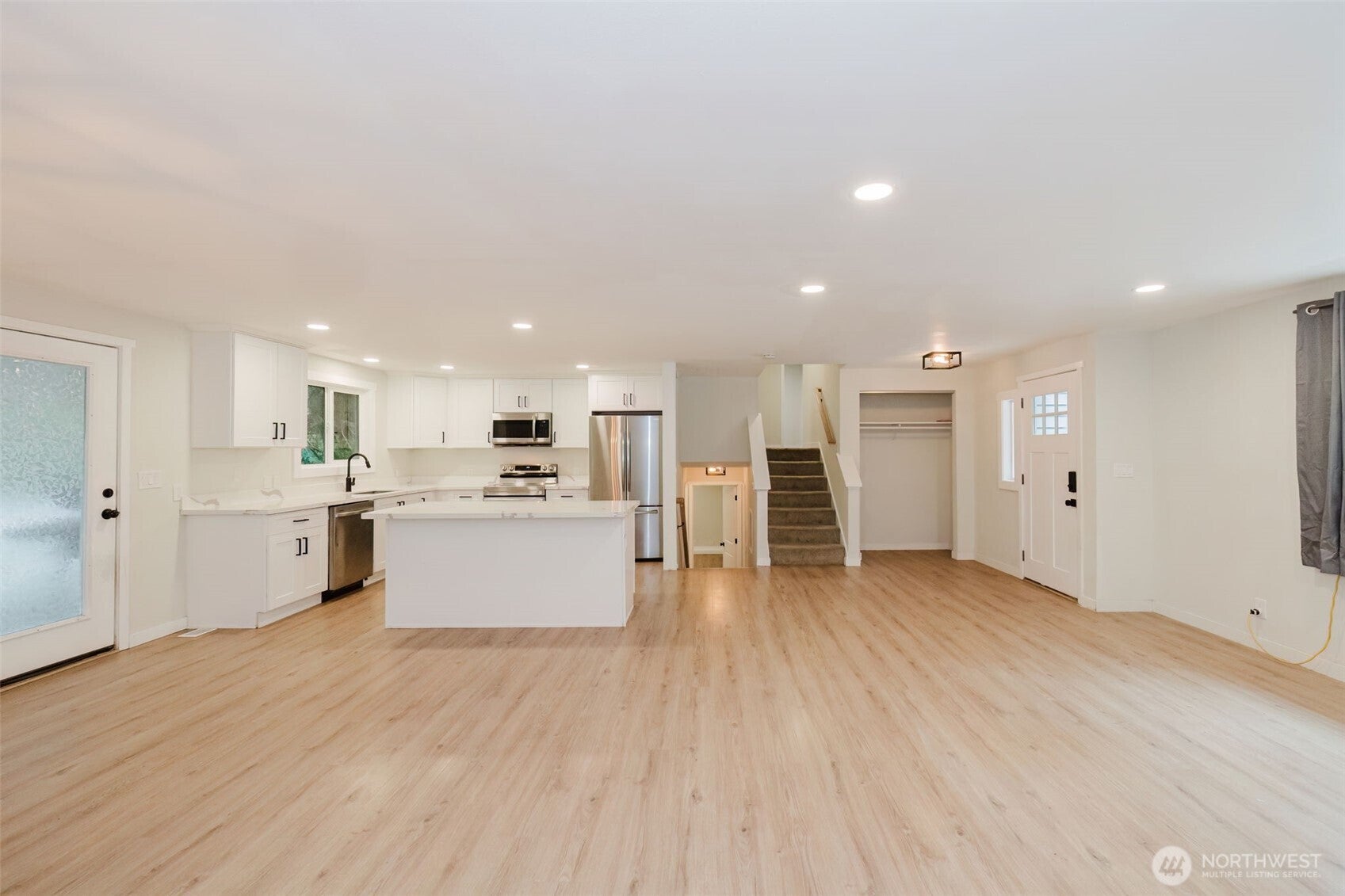 Poulsbo, Washington, 98370, United States, 3 Bedrooms Bedrooms, ,2 BathroomsBathrooms,Residential,For Sale,1796168