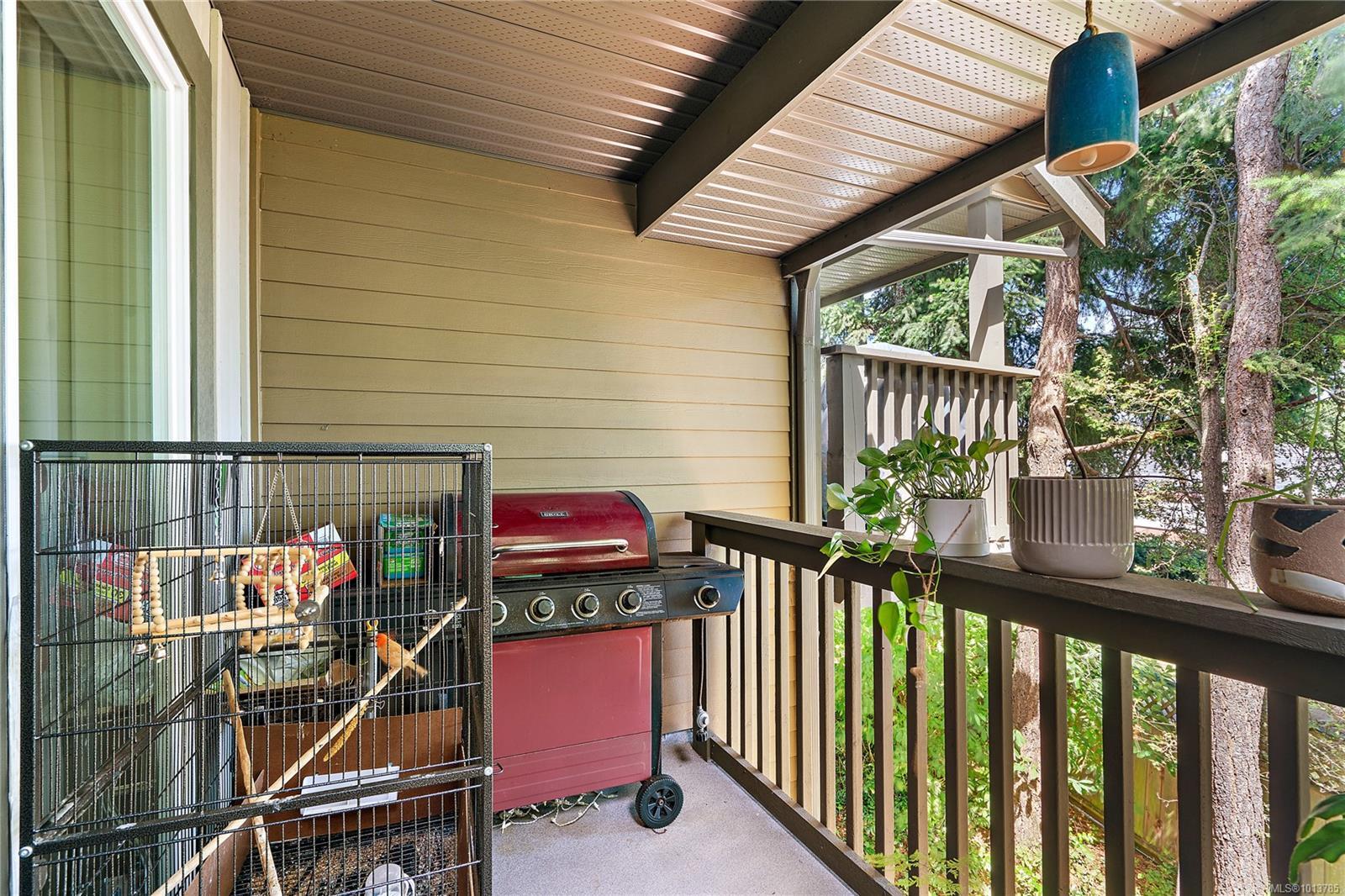 VICTORIA, British Columbia, V8T 0A3, CA, 3 Bedrooms Bedrooms, ,Residential,For Sale,1950052