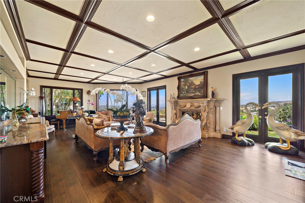 Corona del Mar, California, 92625, United States, 7 Bedrooms Bedrooms, ,8 BathroomsBathrooms,Residential,For Sale,1898371
