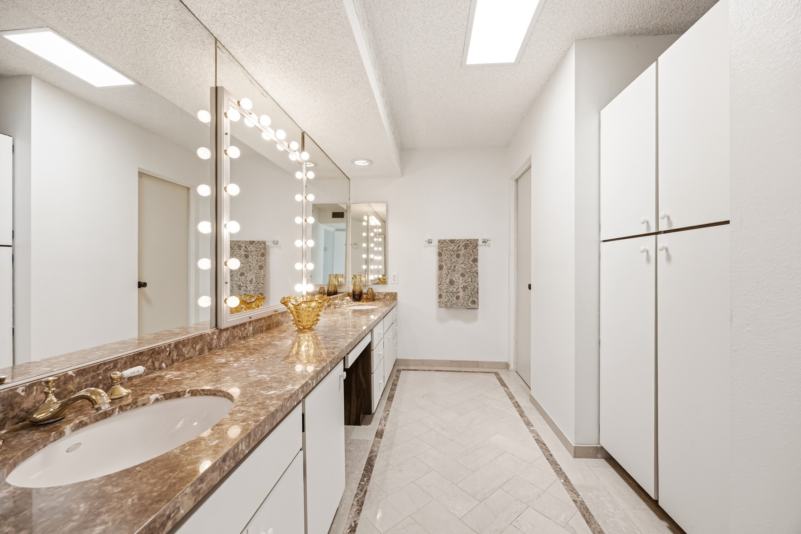  2075 South Ramitas Way - 物件實景