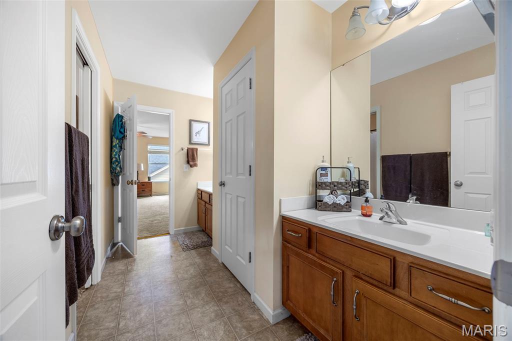 Wentzville, Missouri, 63385, United States, 4 Bedrooms Bedrooms, ,3 BathroomsBathrooms,Residential,For Sale,1991538