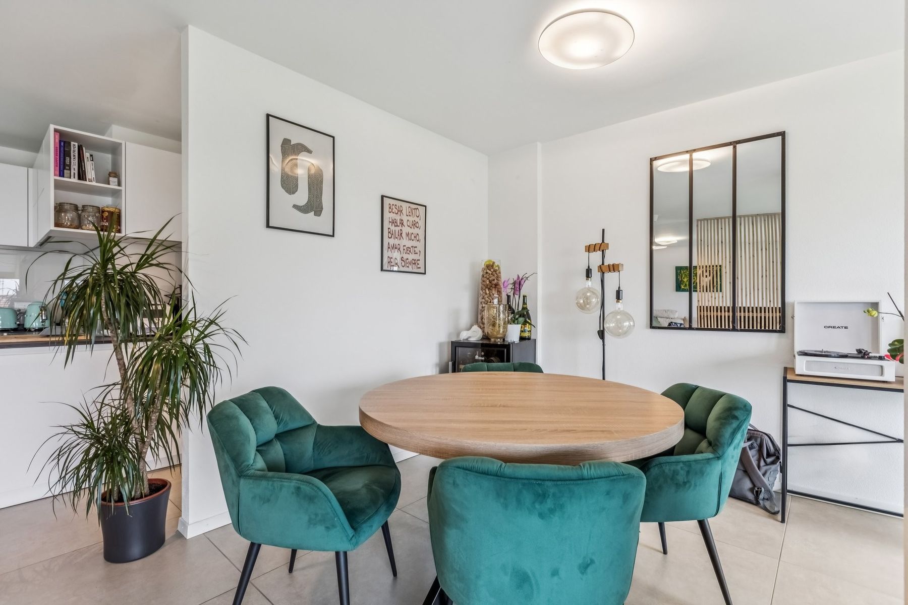  Attractive, spacious duplex apartment - 物件實景