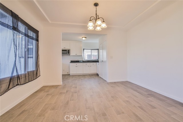 Los Angeles, California, 90047, United States, 5 Bedrooms Bedrooms, ,Residential,For Sale,2009243