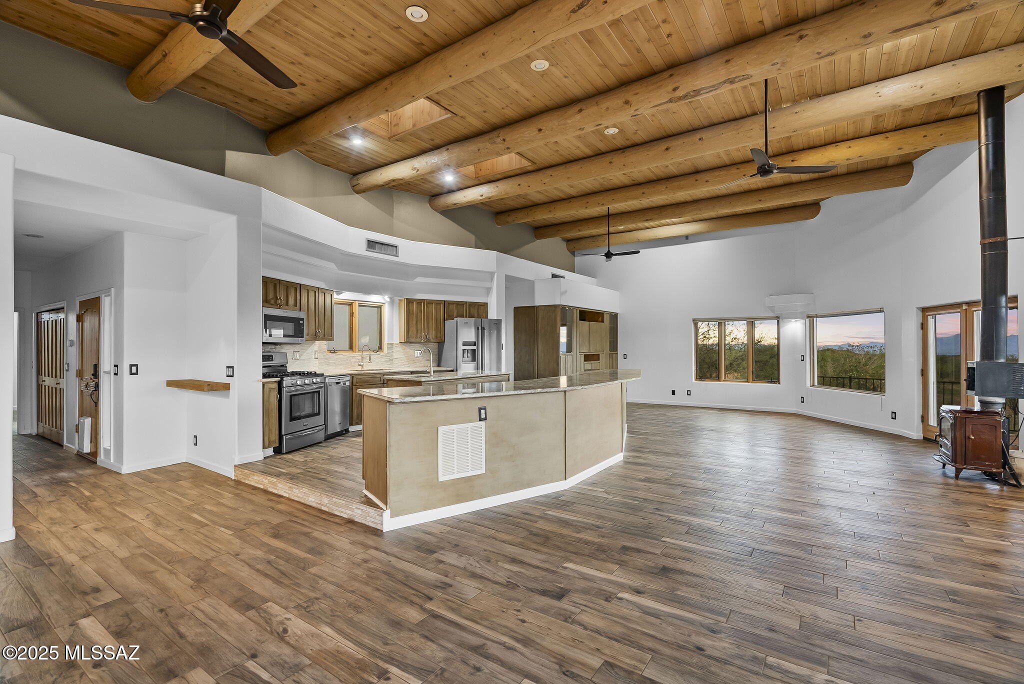 Patagonia, Arizona, 85624, United States, 3 Bedrooms Bedrooms, ,3 BathroomsBathrooms,Residential,For Sale,1943412