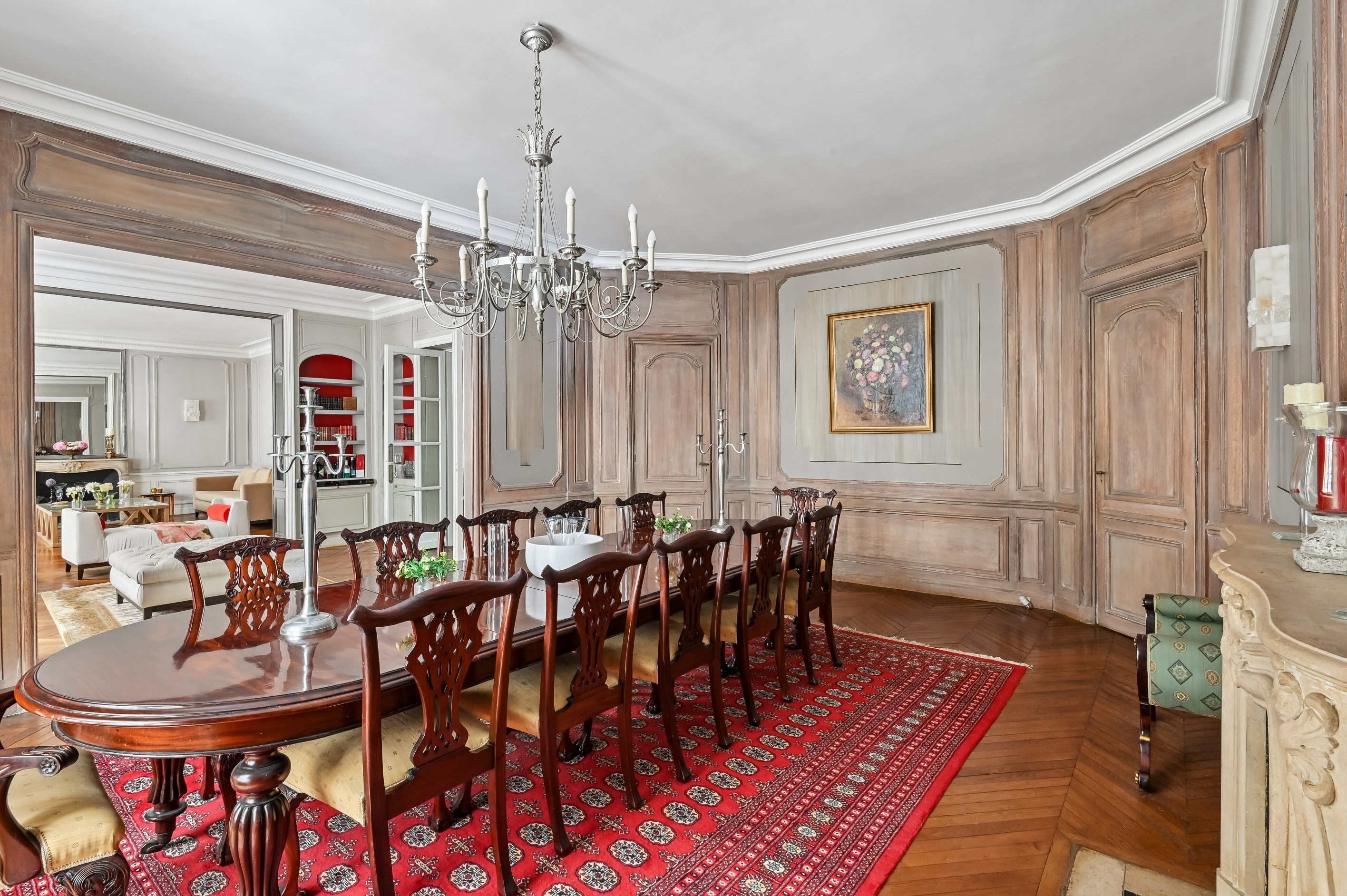  Longchamp – 4-Bedroom Family Apartment - 物件實景