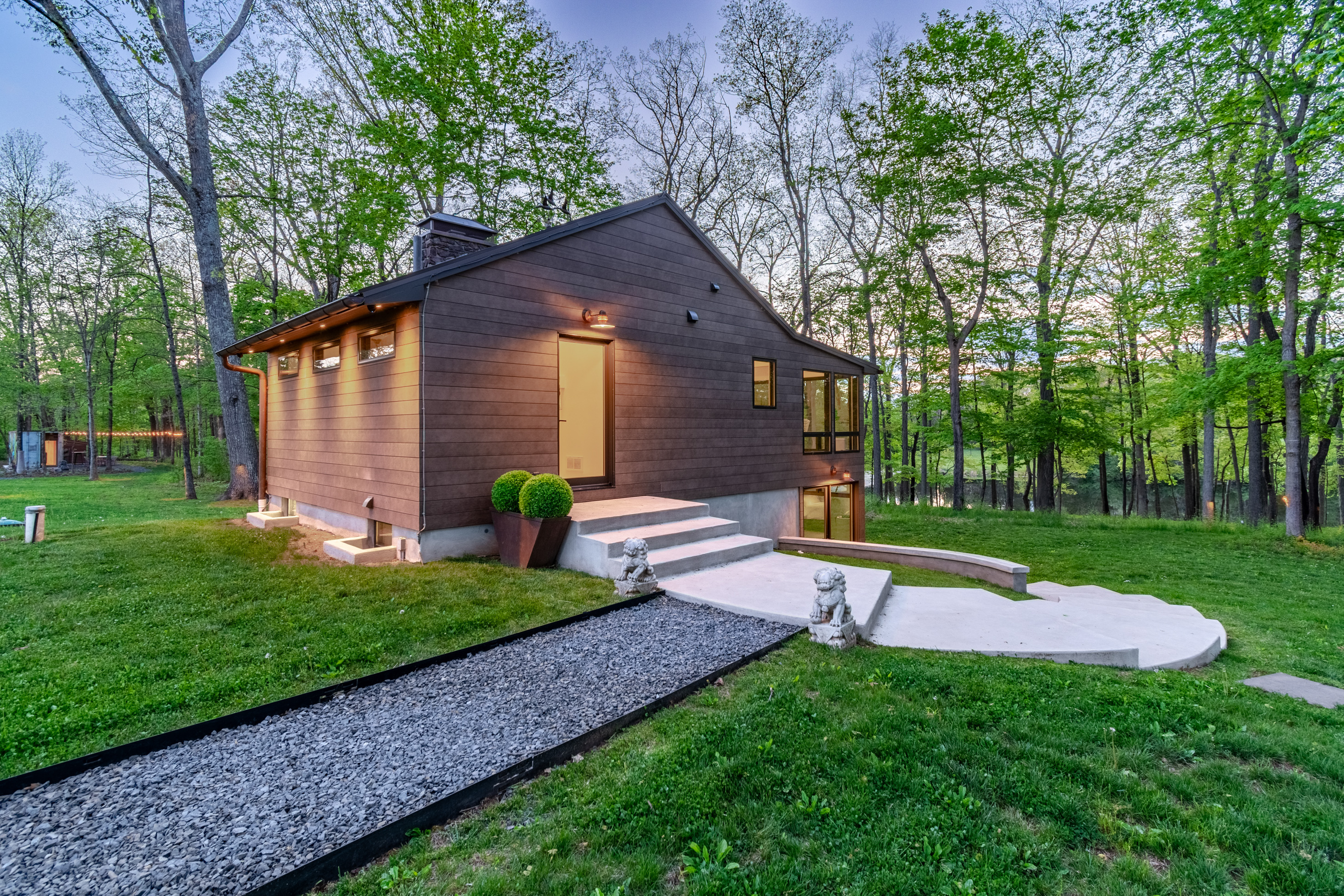  Lakeside Luxury on 44+ Acres - 物件實景
