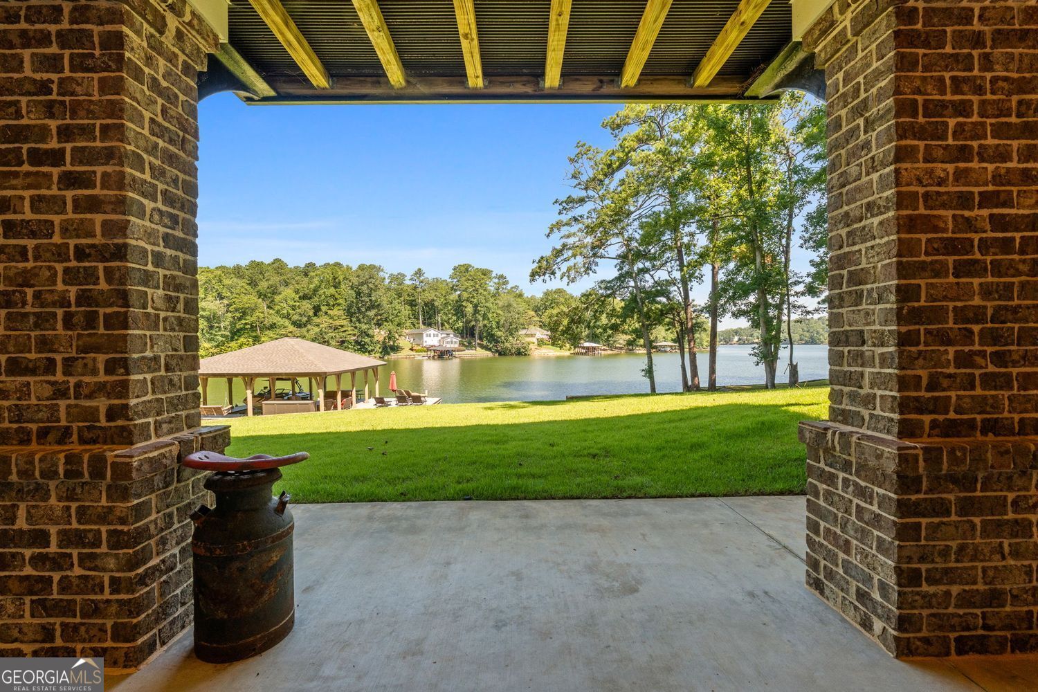 Jackson, Georgia, 30233, United States, 4 Bedrooms Bedrooms, ,3 BathroomsBathrooms,Residential,For Sale,1905140
