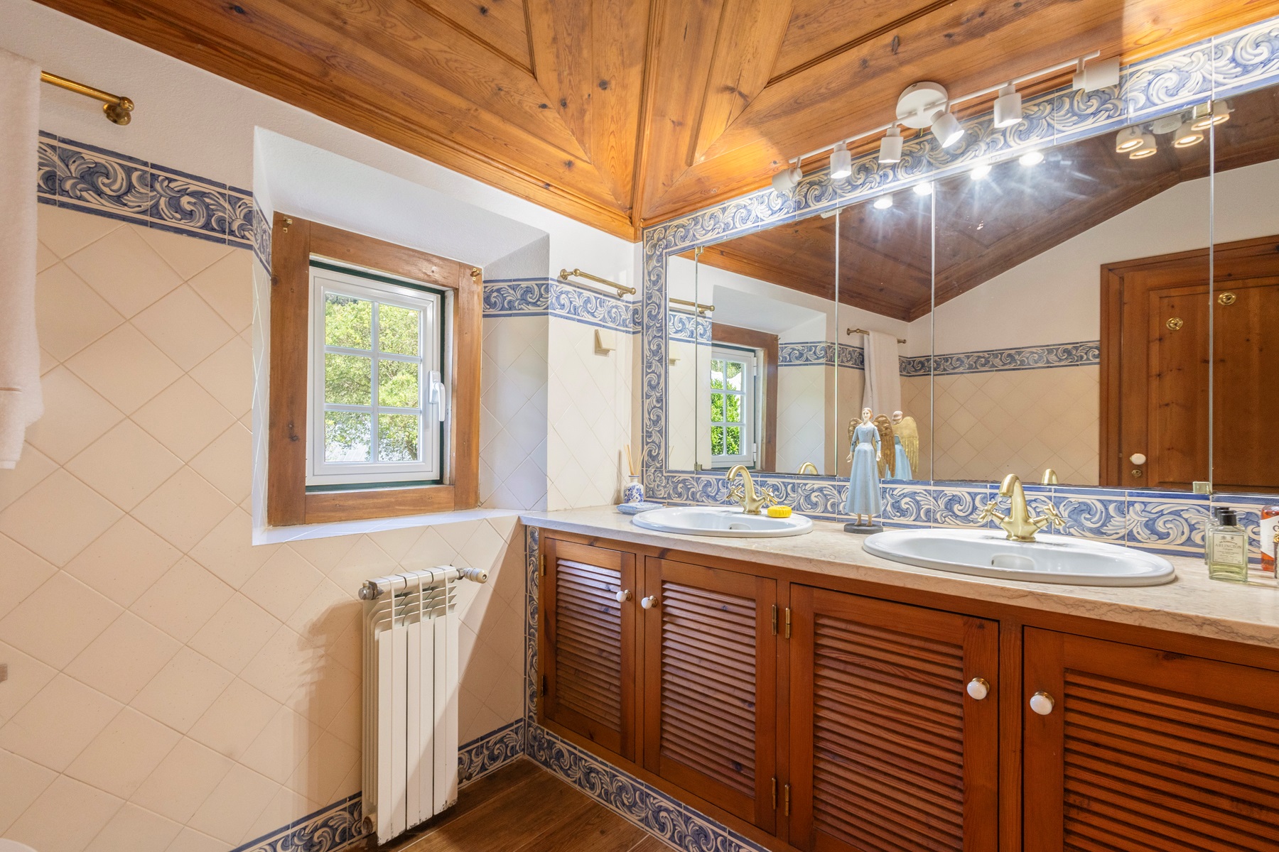  Detached house, 5 bedrooms, for Sale - 物件實景