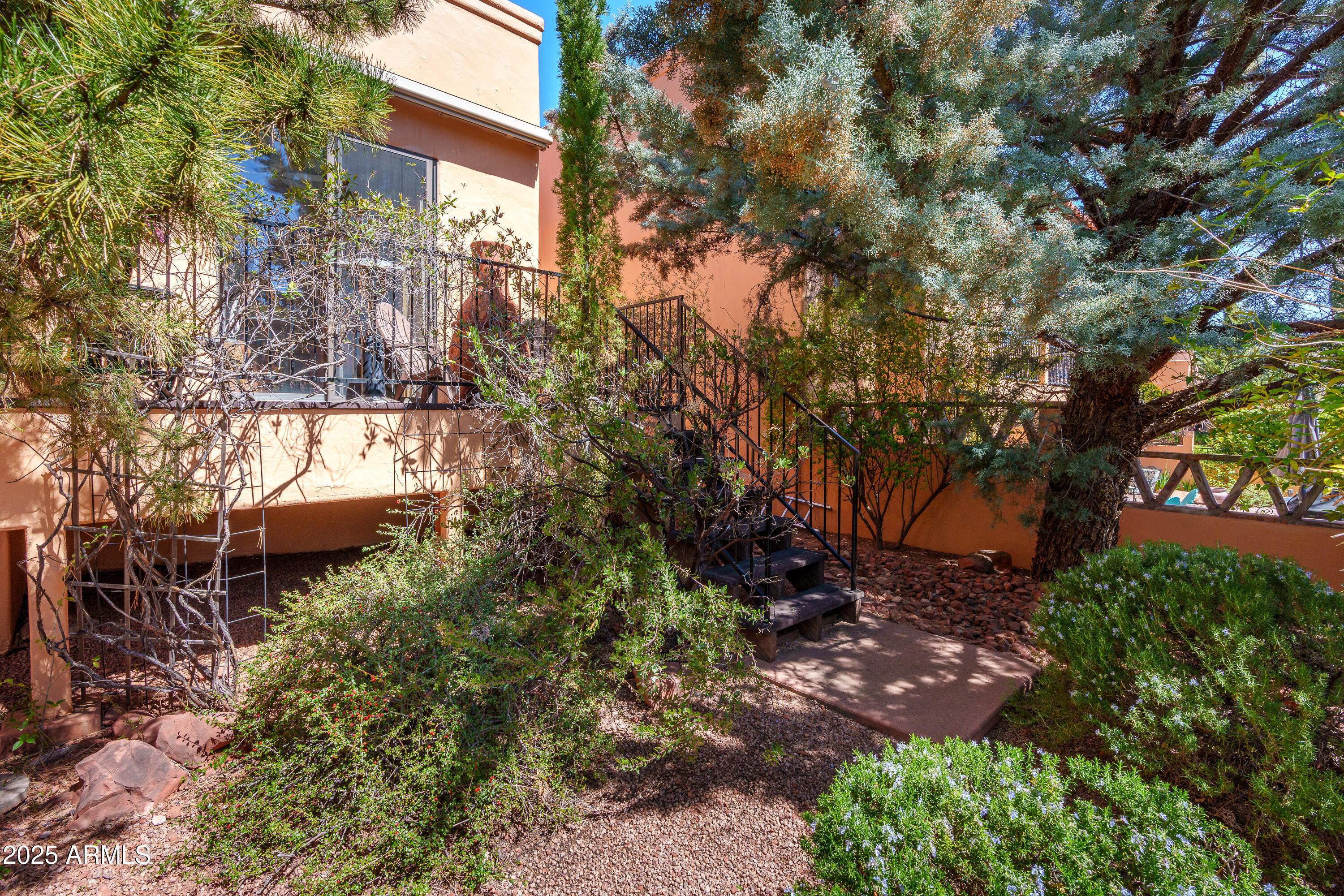 Sedona, Arizona, 86351, United States, 2 Bedrooms Bedrooms, ,Residential,For Sale,1920053