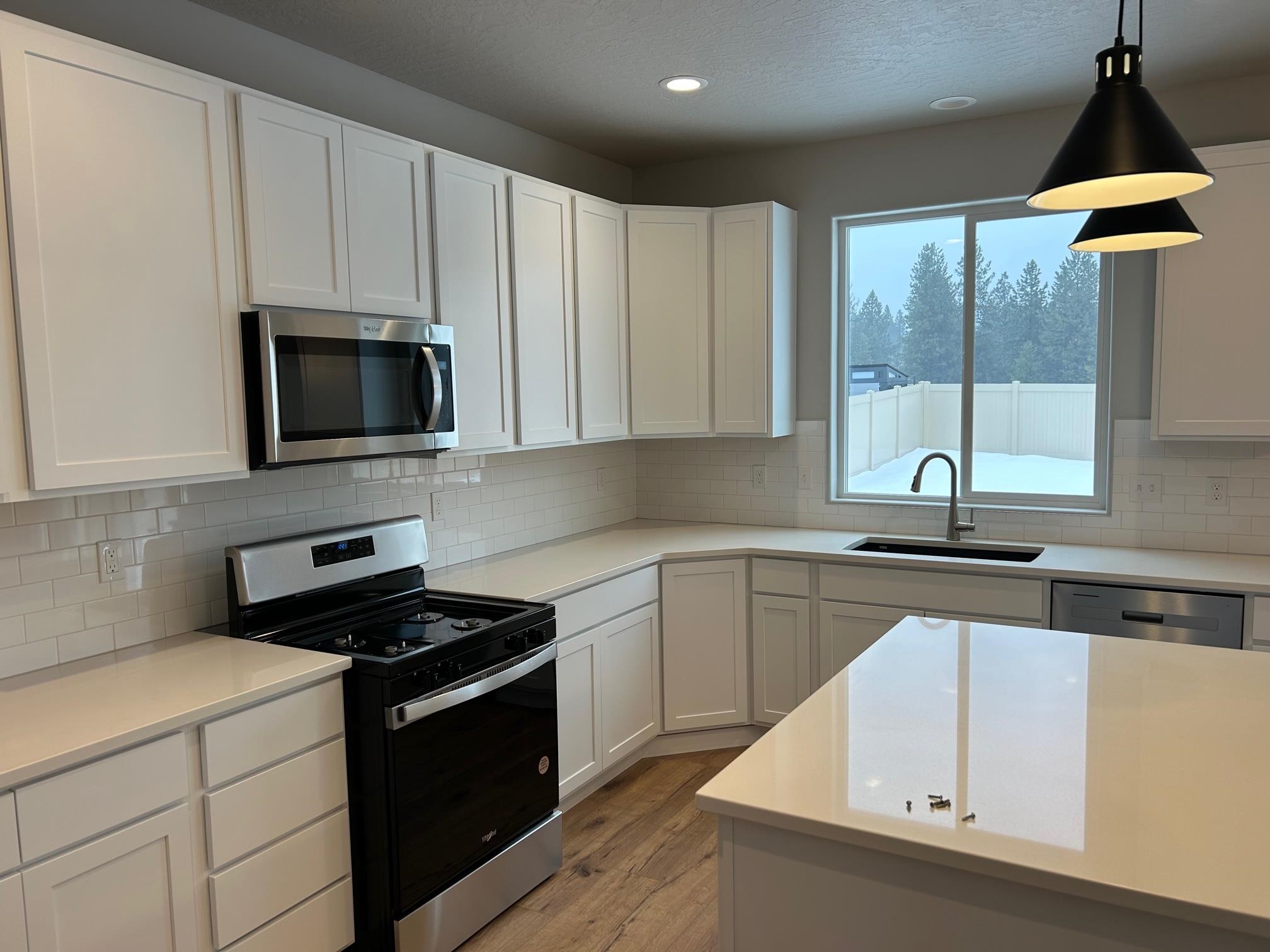 Spokane Valley, Washington, 99016, United States, 4 Bedrooms Bedrooms, ,3 BathroomsBathrooms,Residential,For Sale,1867495