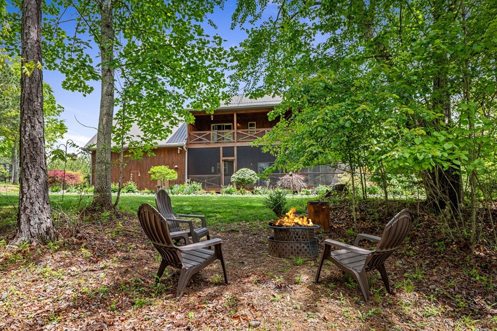 Blairsville, Georgia, 30512, United States, 4 Bedrooms Bedrooms, ,3 BathroomsBathrooms,Residential,For Sale,1876280