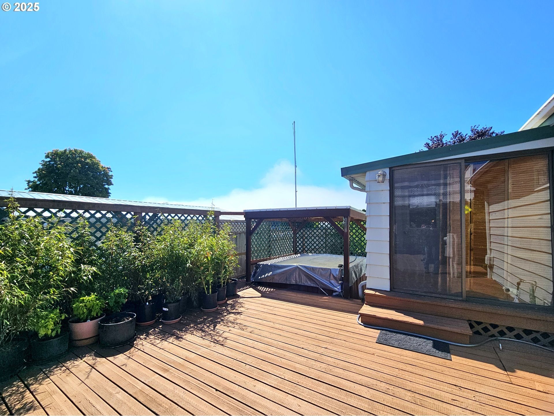 Brookings, Oregon, 97415, United States, 2 Bedrooms Bedrooms, ,2 BathroomsBathrooms,Residential,For Sale,1943176