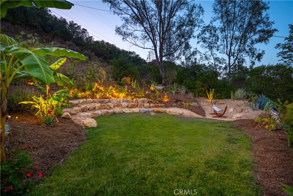 Calabasas, California, 91302, United States, 4 Bedrooms Bedrooms, ,3 BathroomsBathrooms,Residential,For Sale,1890282