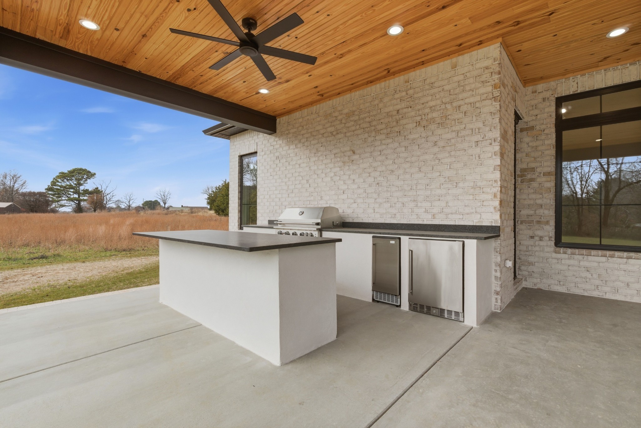  116 Bradley Ln, Cottontown, TN, 37048 - 物件實景