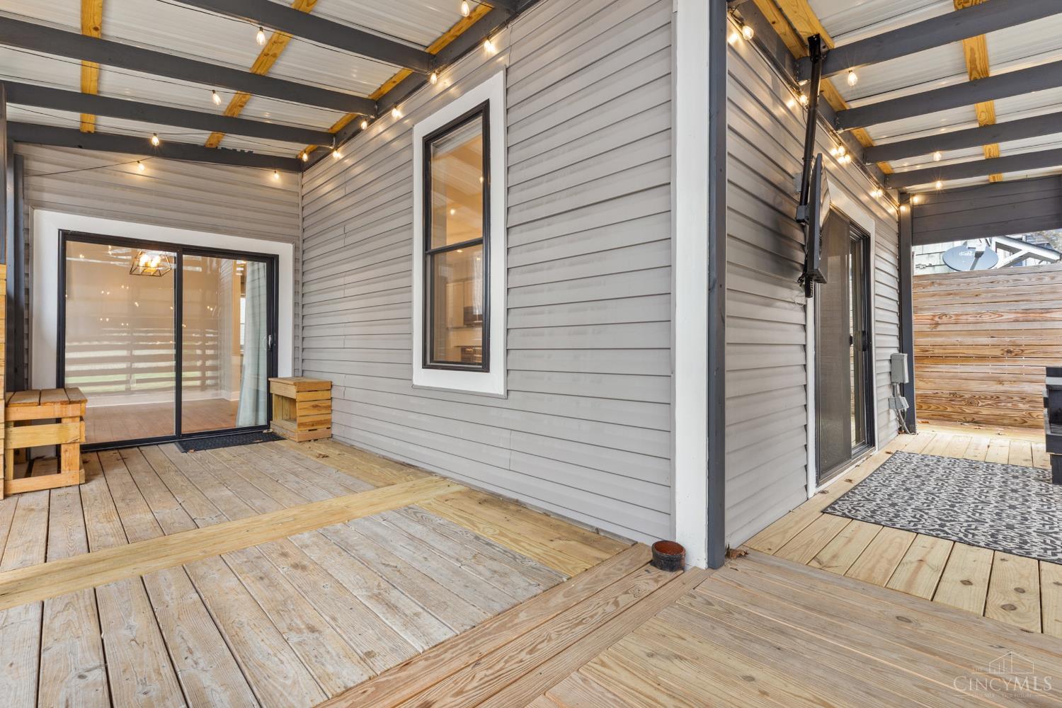 Cincinnati, Ohio, 45206, United States, 3 Bedrooms Bedrooms, ,3 BathroomsBathrooms,Residential,For Sale,1997229