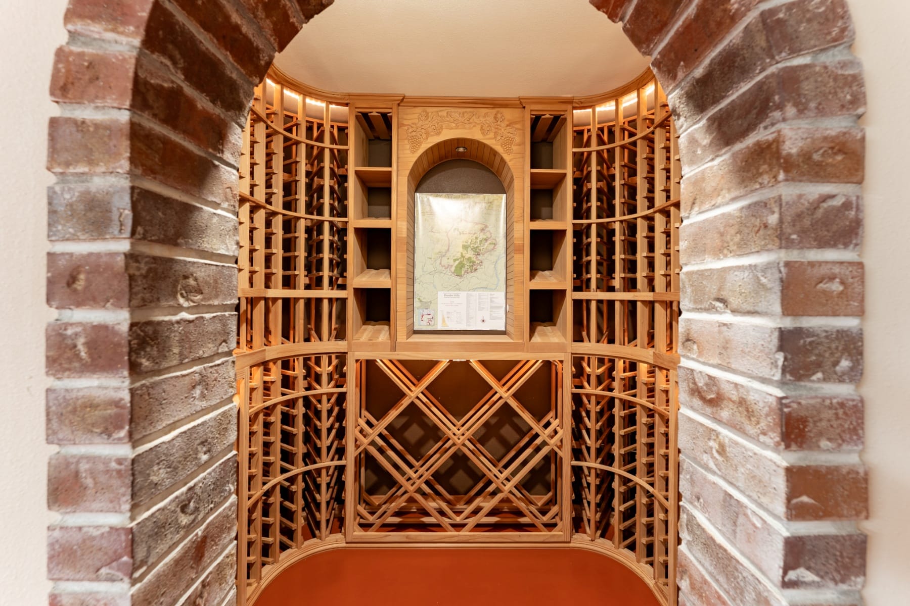  17001 NE FAIRVIEW DR Dundee, OR 97115 - 物件實景