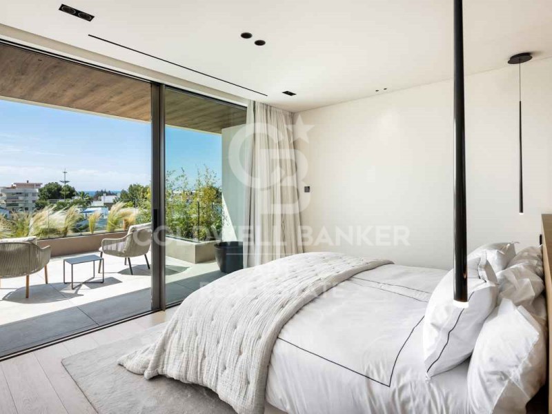 Marbella, Andalusia, ES, 5 Bedrooms Bedrooms, ,5 BathroomsBathrooms,Residential,For Sale,1766354