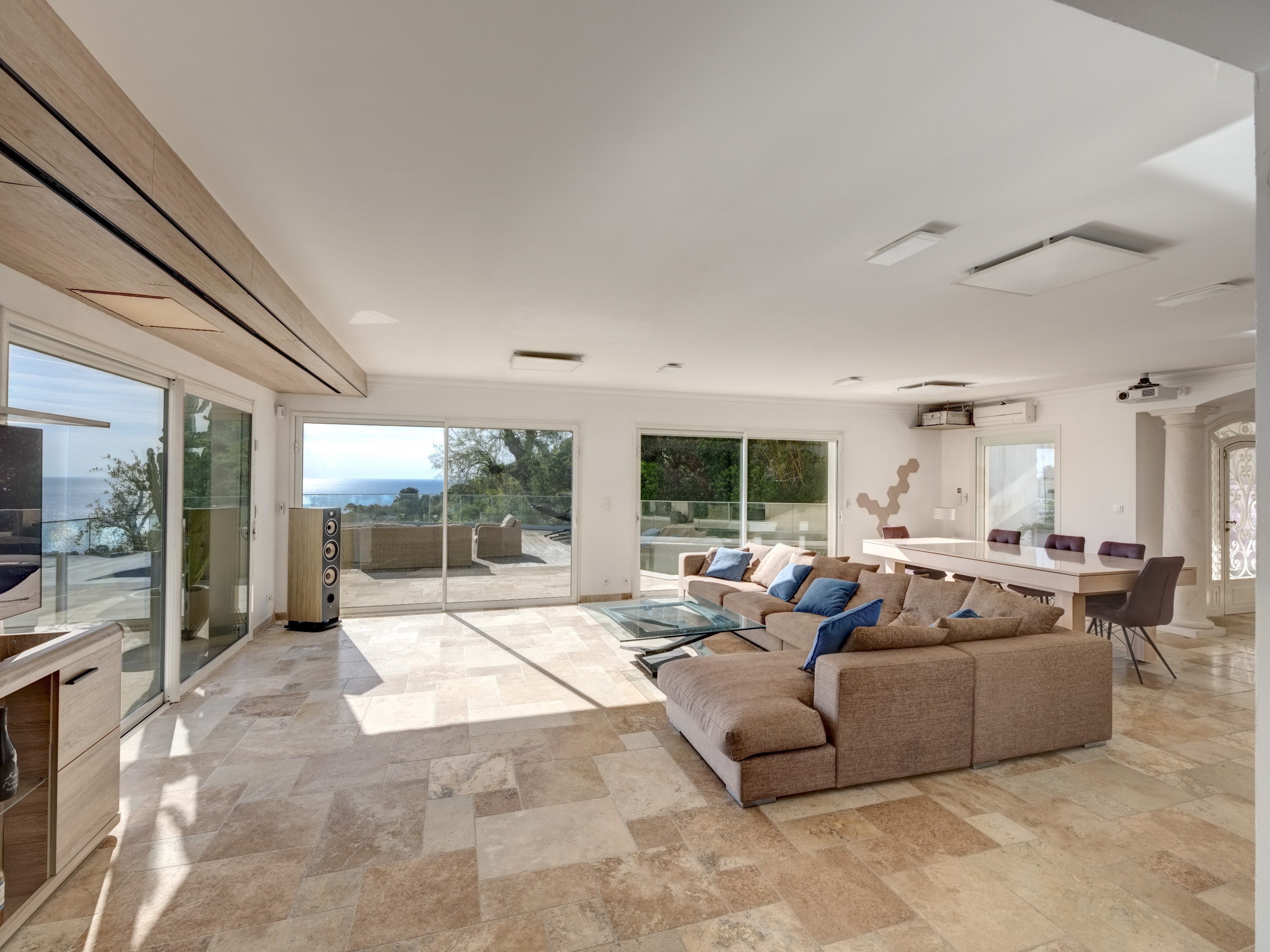  Les Issambres sea view villa with pool, 5 bedrooms and guest apartment near bea… - 物件實景