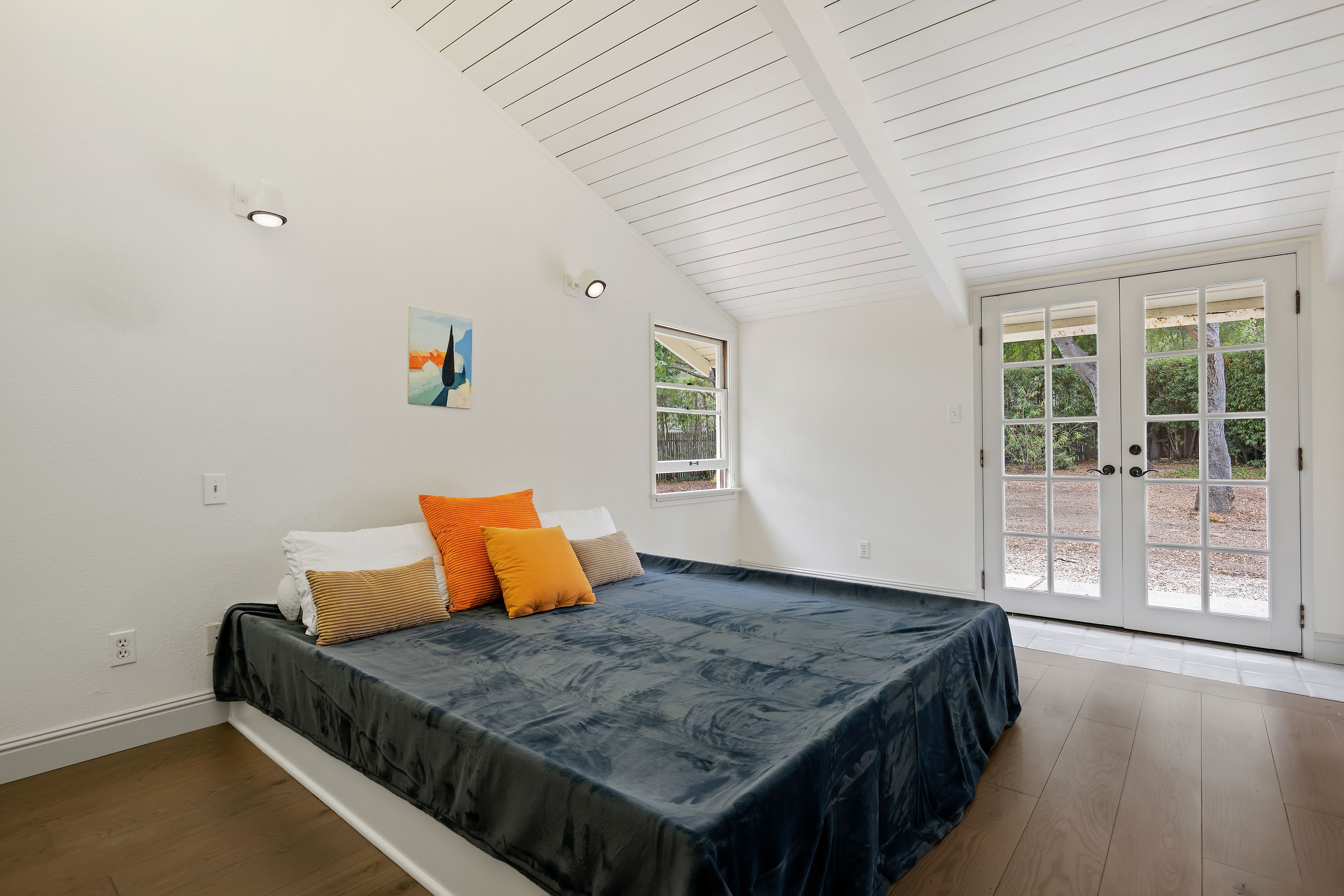  Secluded Montecito Flag-Lot Fixer - 物件實景