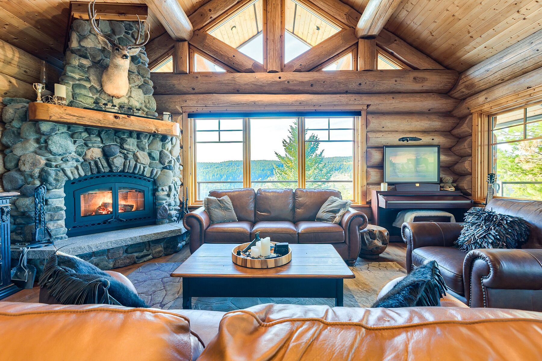 Custom Log Home - 物件實景