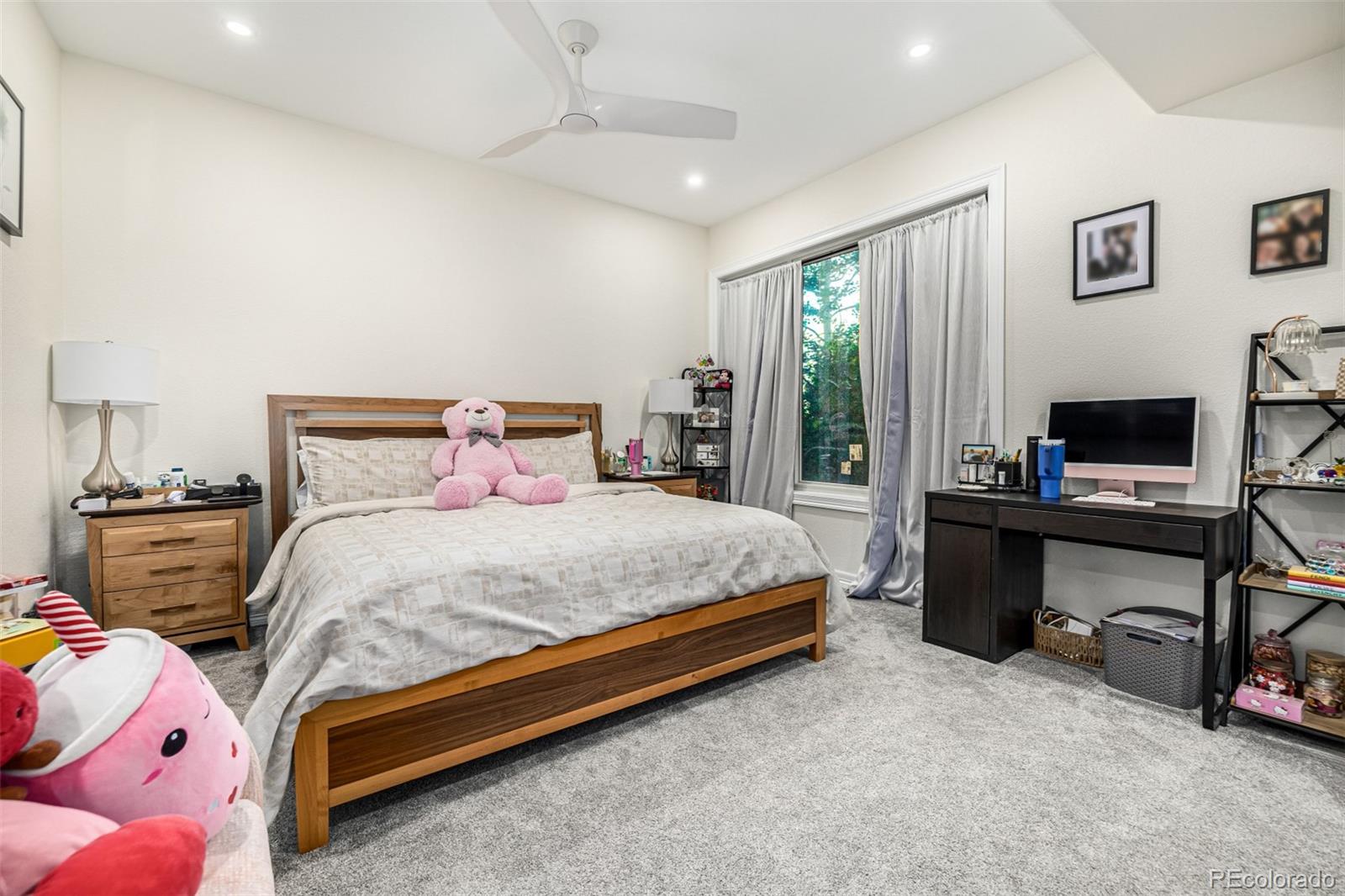 Lone Tree, Colorado, 80124, United States, 6 Bedrooms Bedrooms, ,8 BathroomsBathrooms,Residential,For Sale,1977515