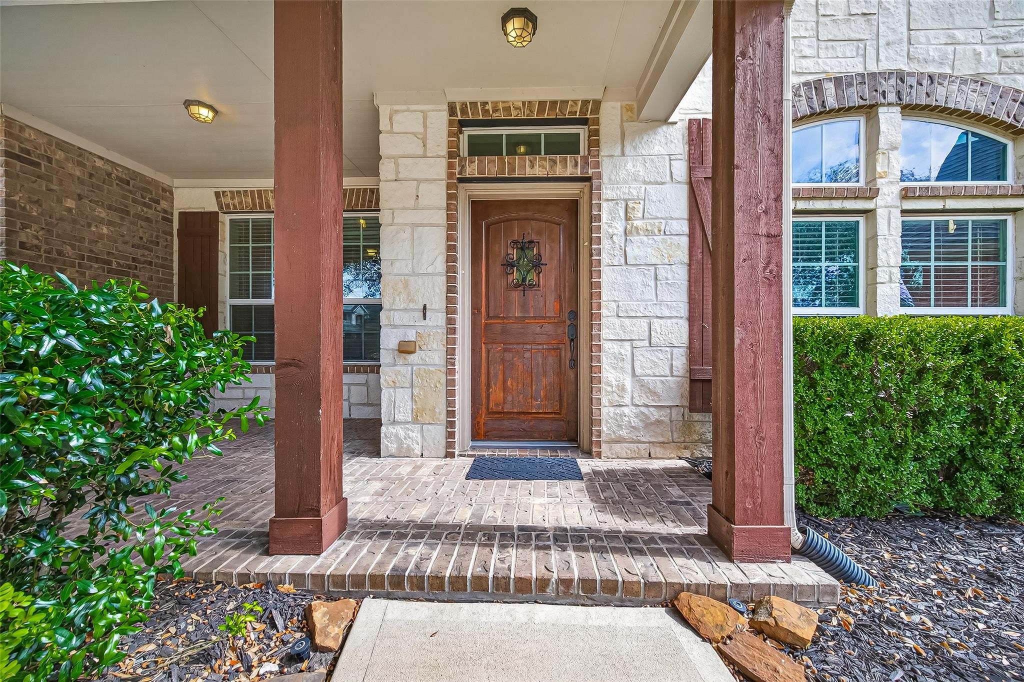 Missouri City, Texas, 77459, United States, 5 Bedrooms Bedrooms, ,4 BathroomsBathrooms,Residential,For Sale,1979192