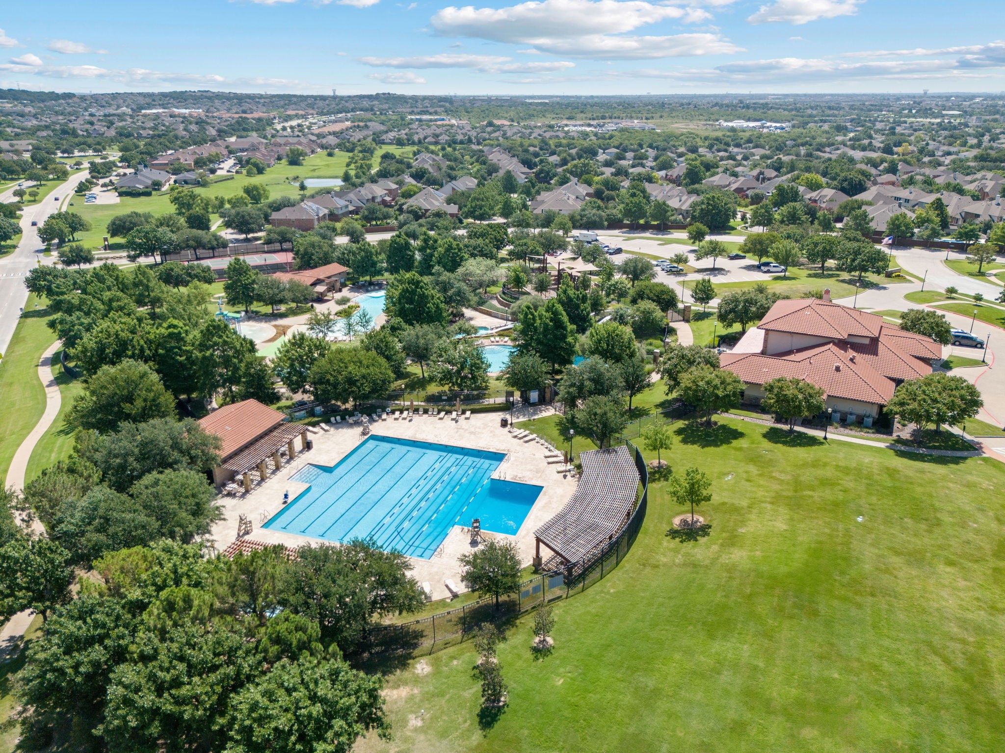 Fort Worth, Texas, 76244, United States, 4 Bedrooms Bedrooms, ,4 BathroomsBathrooms,Residential,For Sale,1901219