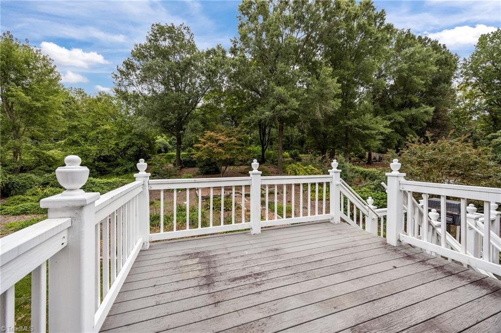 High Point, North Carolina, 27262, United States, 5 Bedrooms Bedrooms, ,4 BathroomsBathrooms,Residential,For Sale,1925566