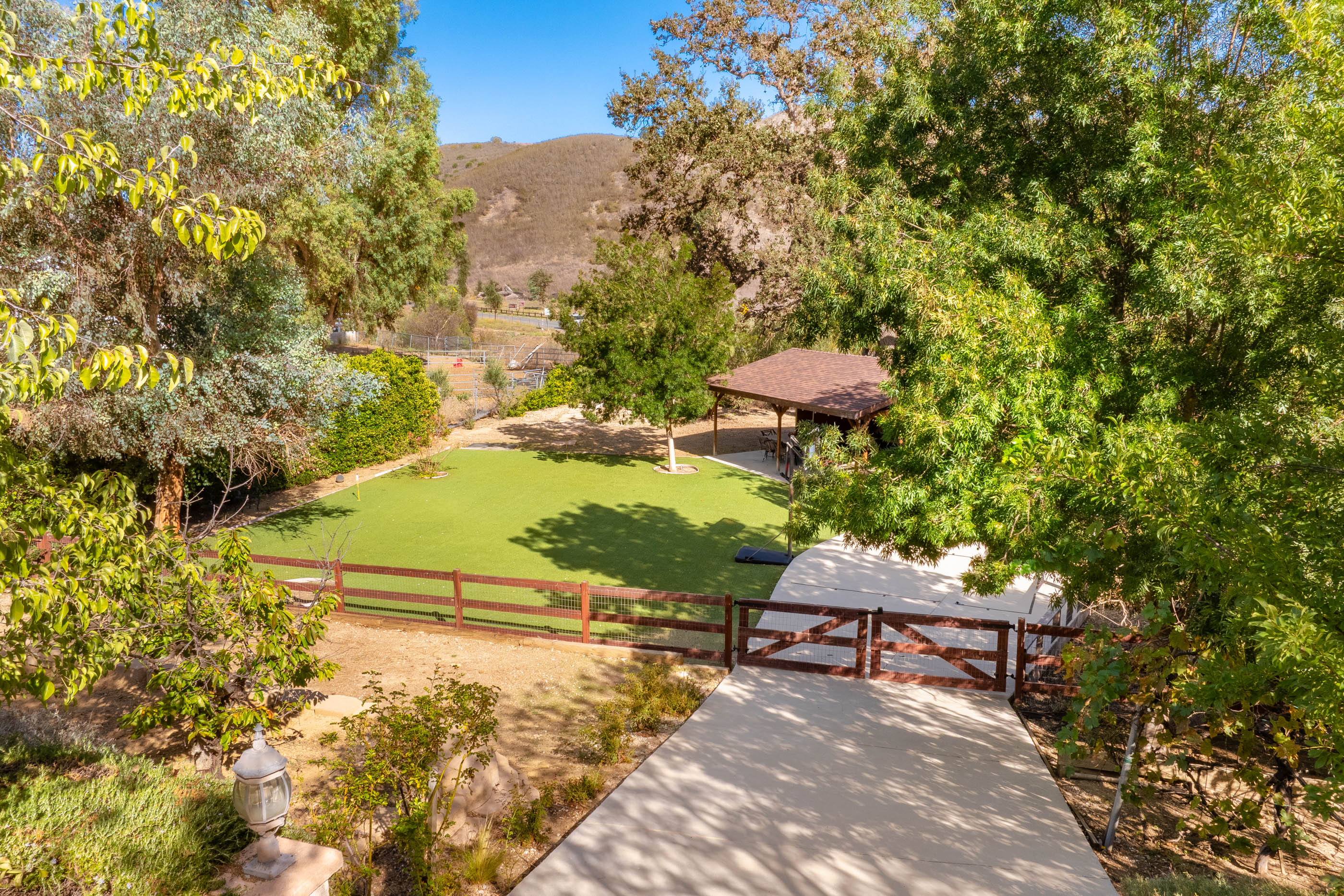  5512 Colodny Drive, Agoura Hills - 物件實景