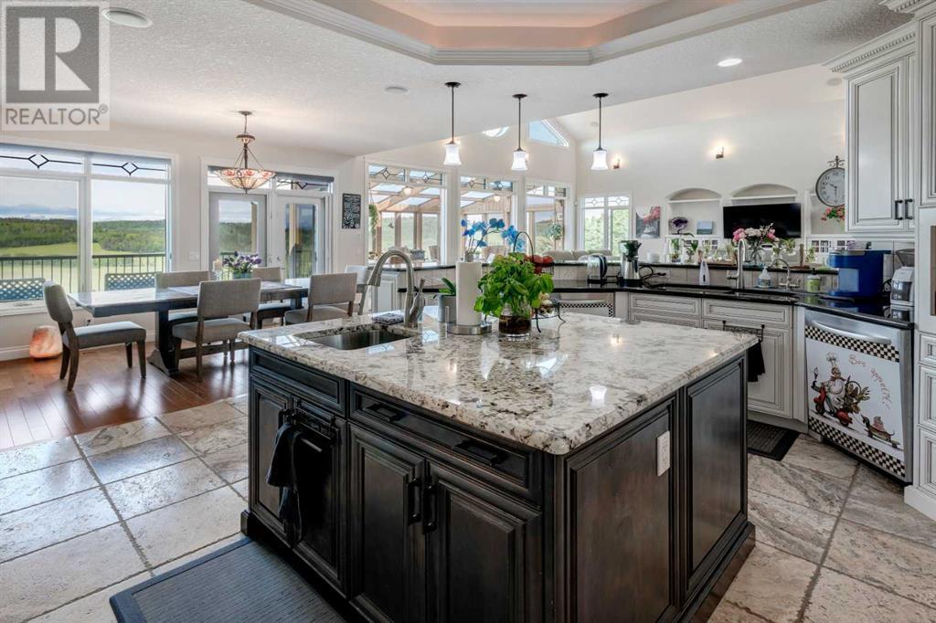 RURAL FOOTHILLS COUNTY, Alberta, T0K 1K0, CA, 6 Bedrooms Bedrooms, ,4 BathroomsBathrooms,Residential,For Sale,1947091