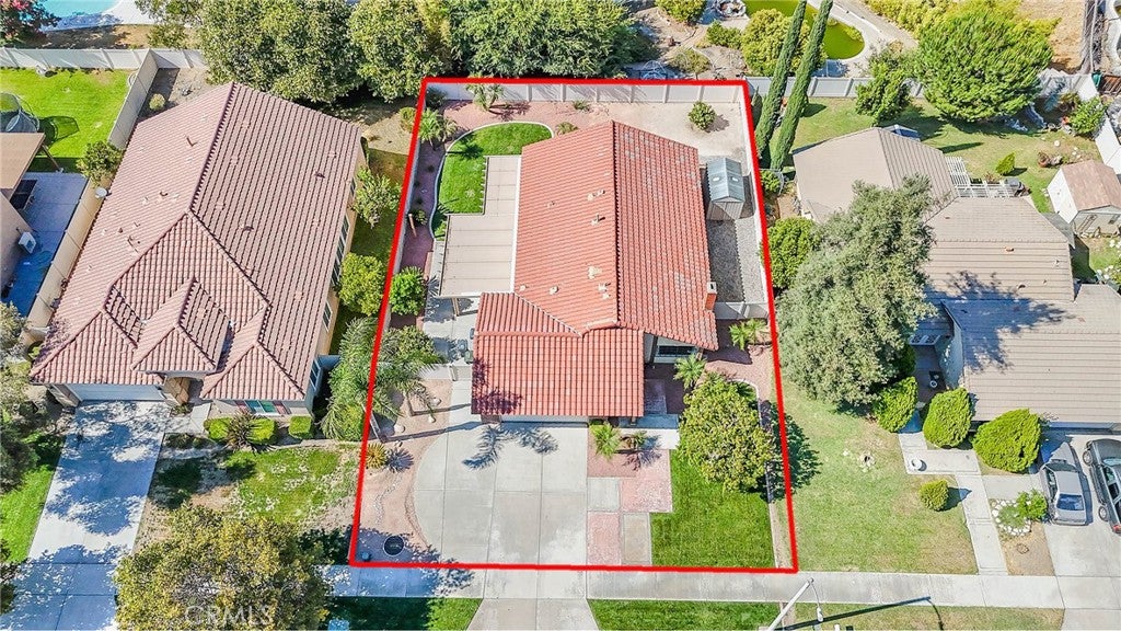 Redlands, California, 92374, United States, 4 Bedrooms Bedrooms, ,2 BathroomsBathrooms,Residential,For Sale,1921818