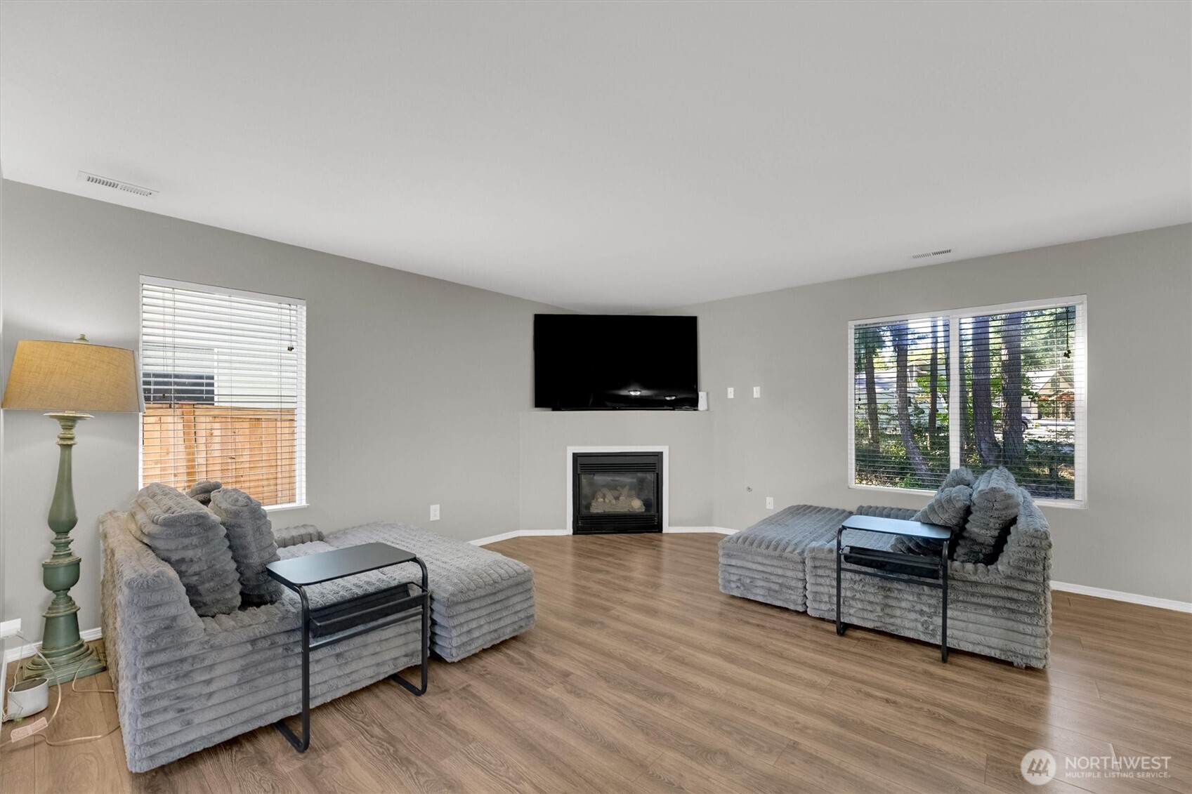 Puyallup, Washington, 98374, United States, 4 Bedrooms Bedrooms, ,3 BathroomsBathrooms,Residential,For Sale,1899672