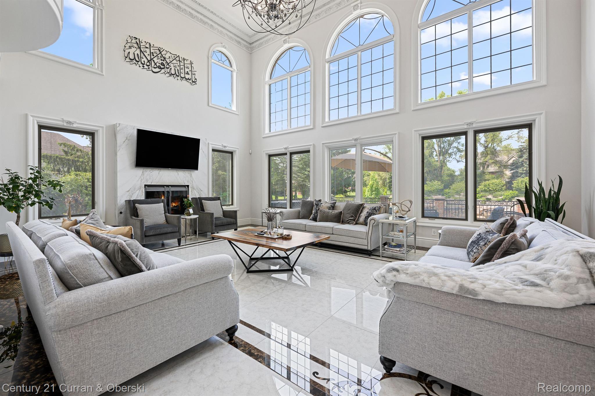 Northville Twp, Michigan, 48168, United States, 7 Bedrooms Bedrooms, ,10 BathroomsBathrooms,Residential,For Sale,1978218